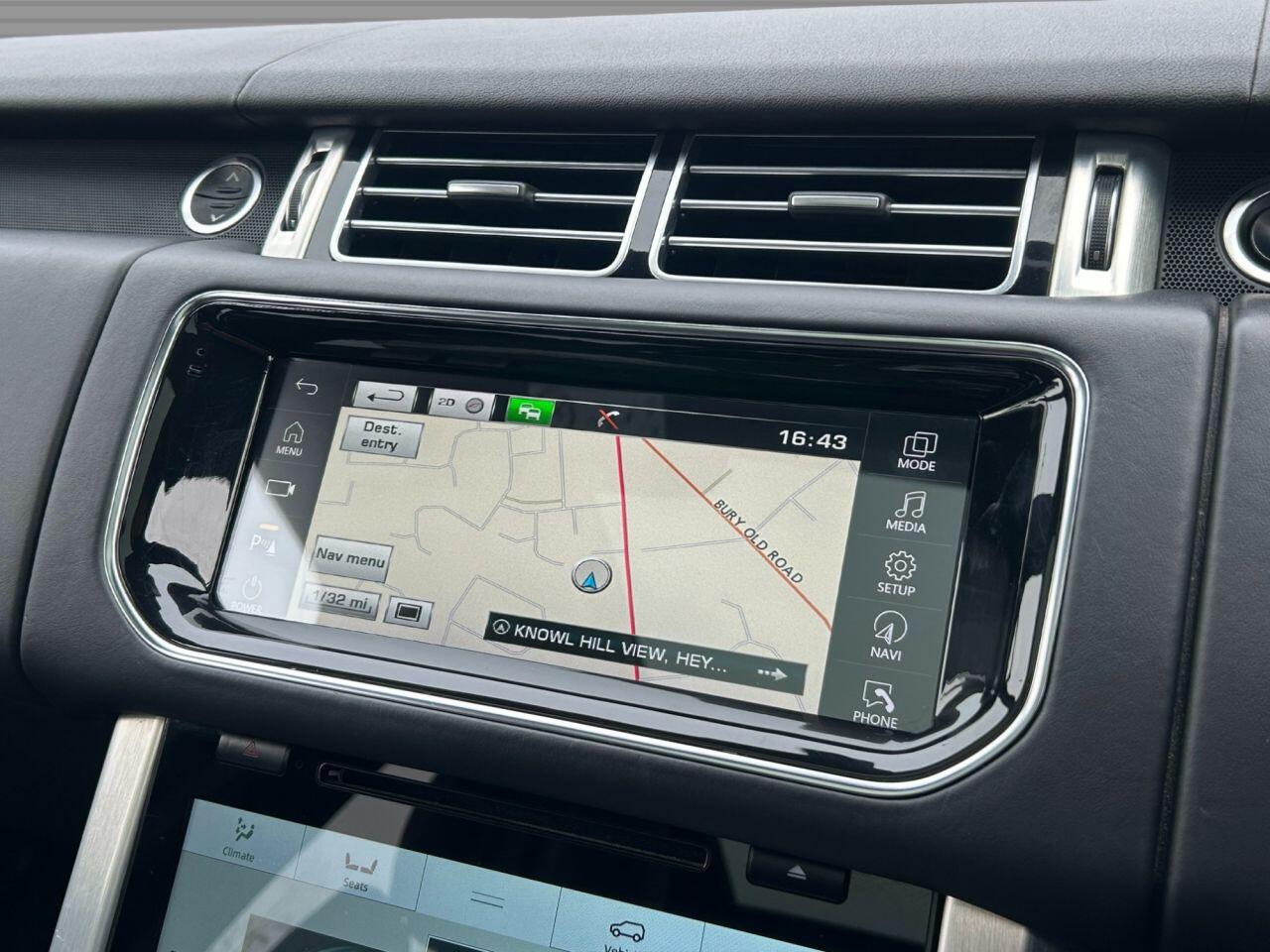 Land Rover Range Rover - Image 8