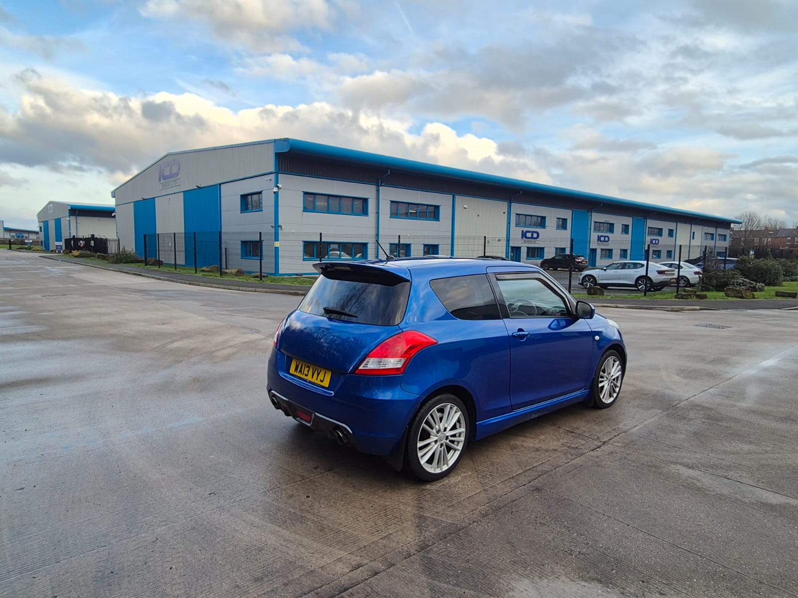 Suzuki Swift - Image 8