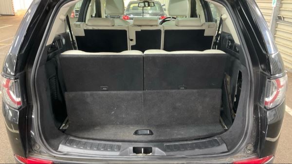 Land Rover DISCOVERY SPORT - Image 8