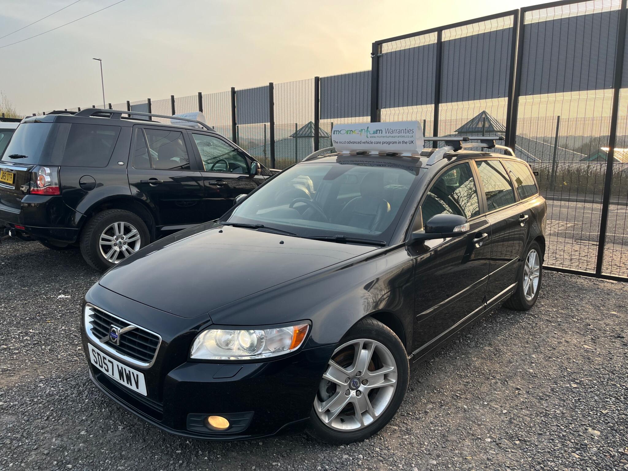 Volvo V50 - Image 2