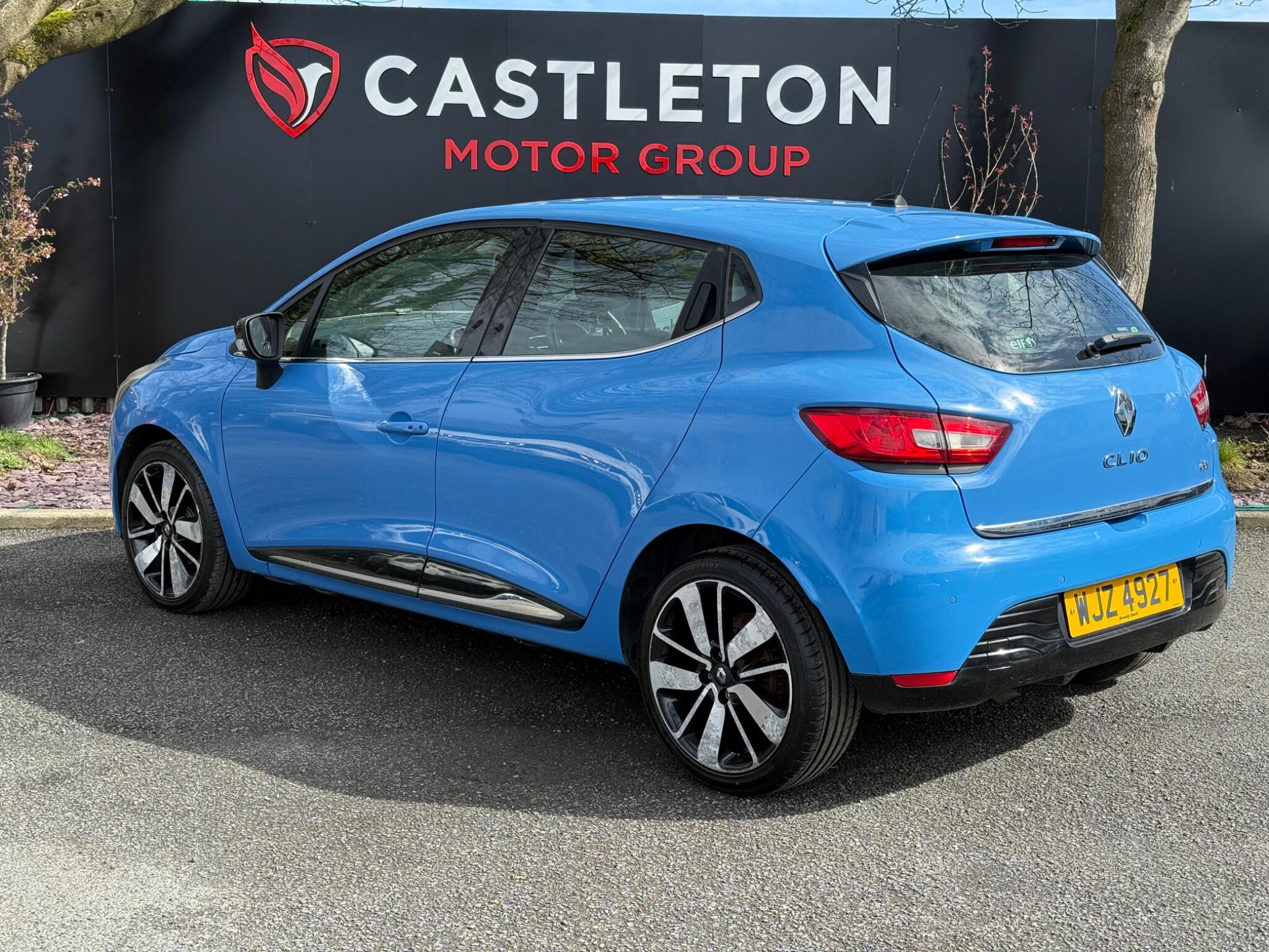 Renault Clio - Image 4