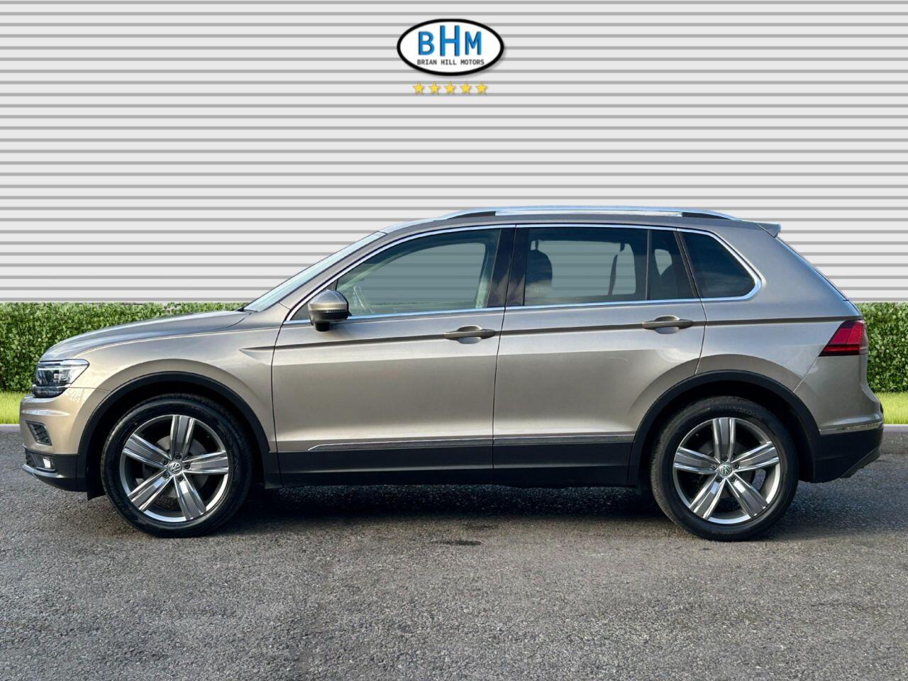 Volkswagen Tiguan - Image 10
