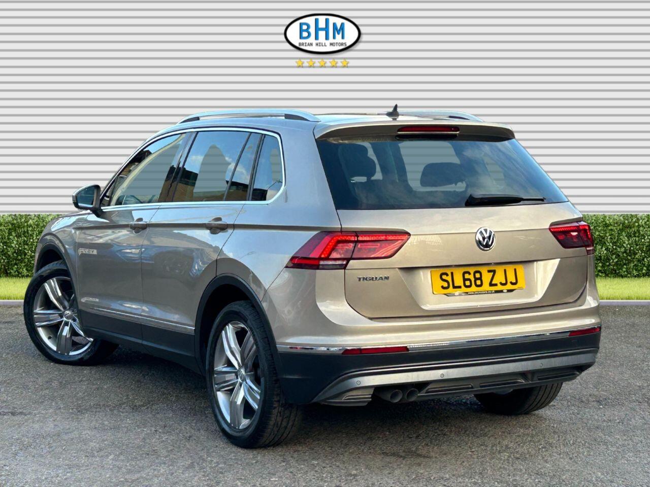 Volkswagen Tiguan - Image 18