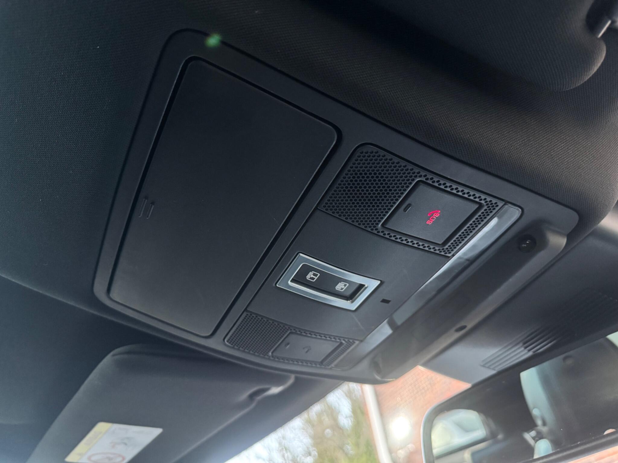 Land Rover Range Rover Evoque - Image 36