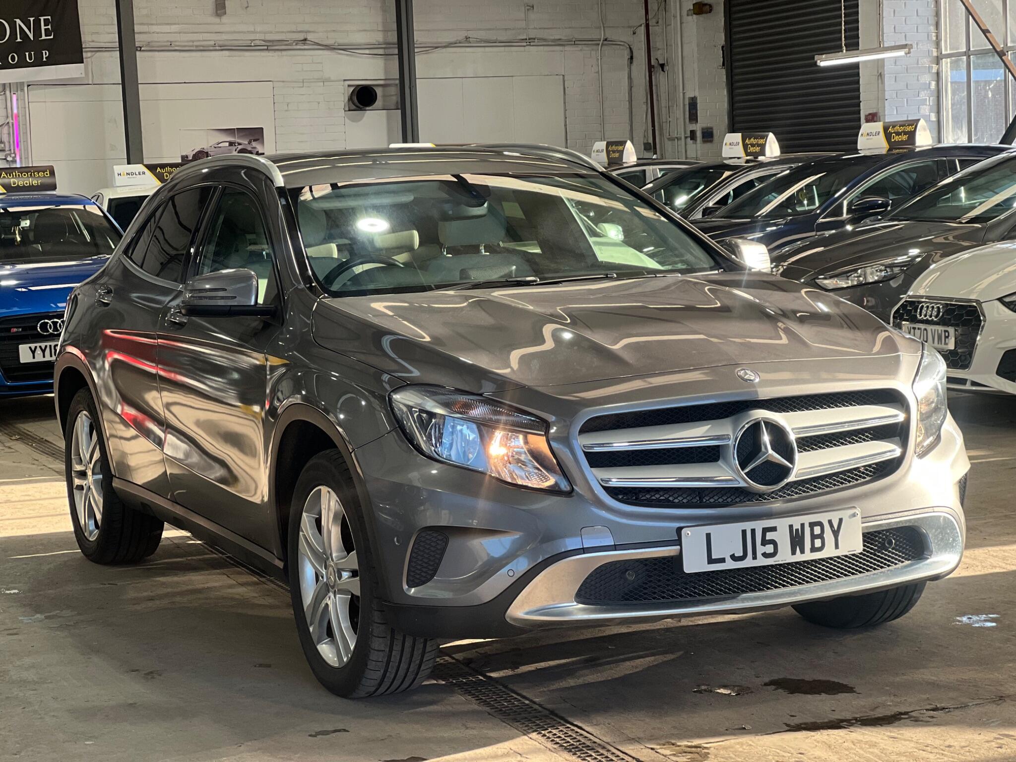 Mercedes GLA