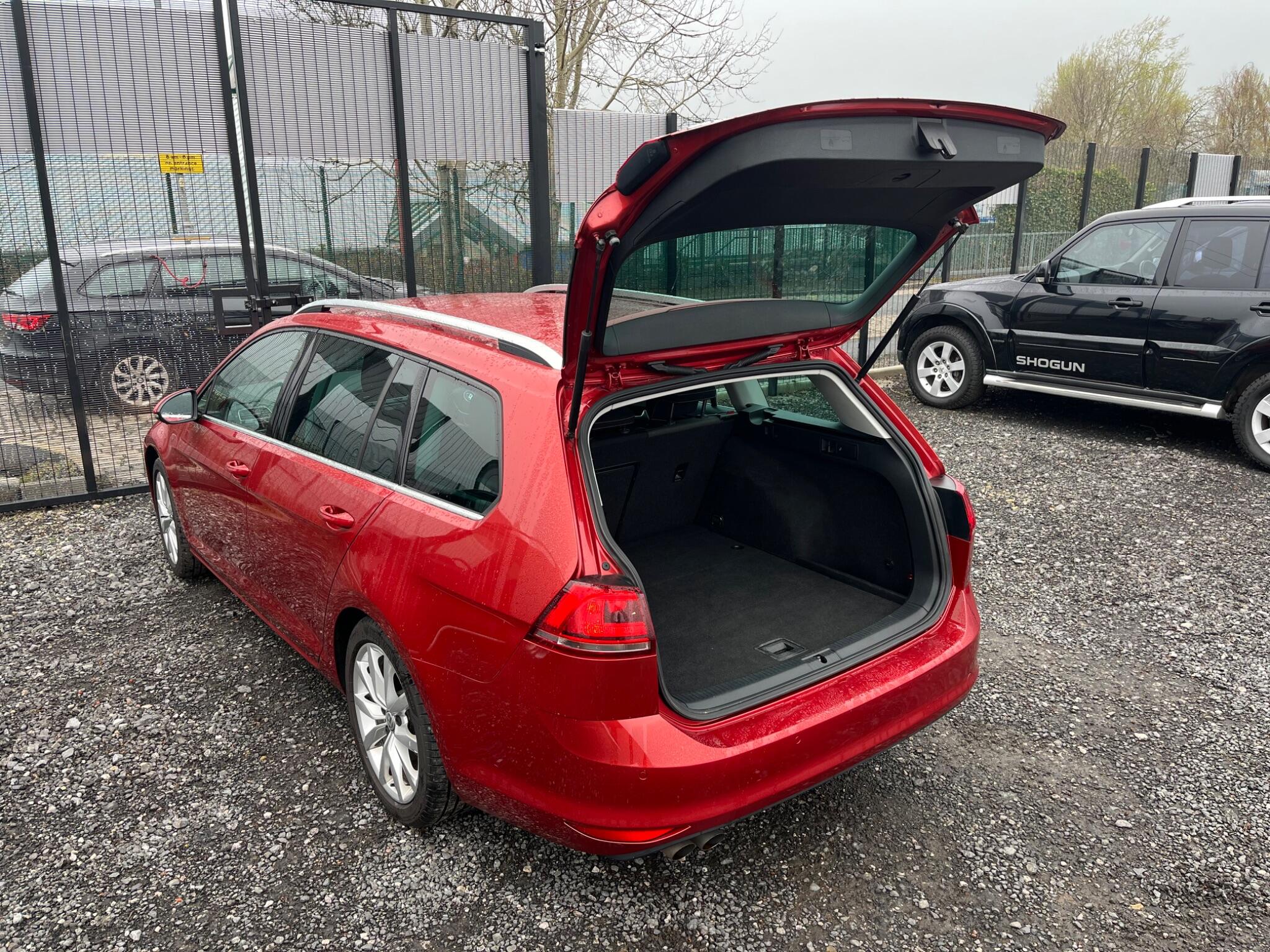 Volkswagen Golf - Image 14