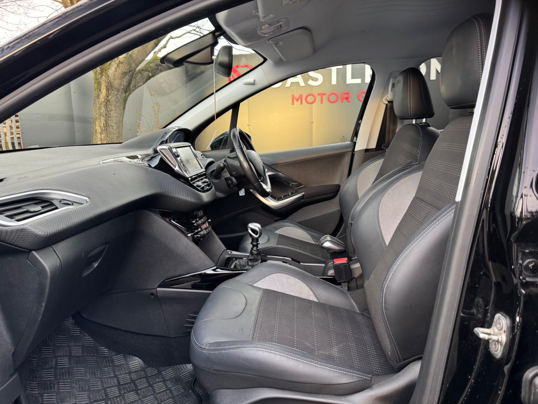 Peugeot 2008 - Image 17