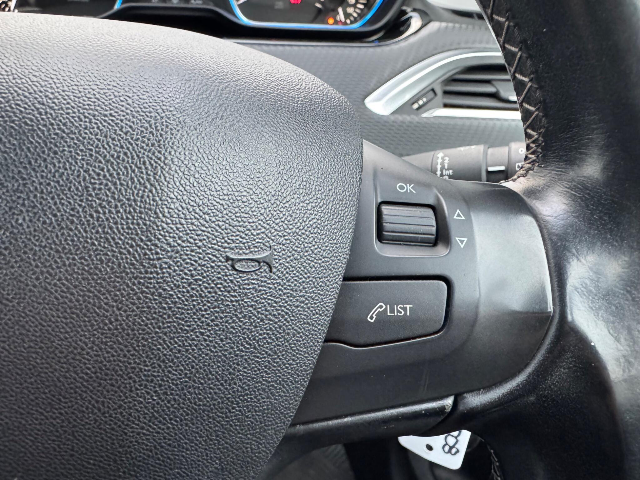 Peugeot 2008 - Image 37