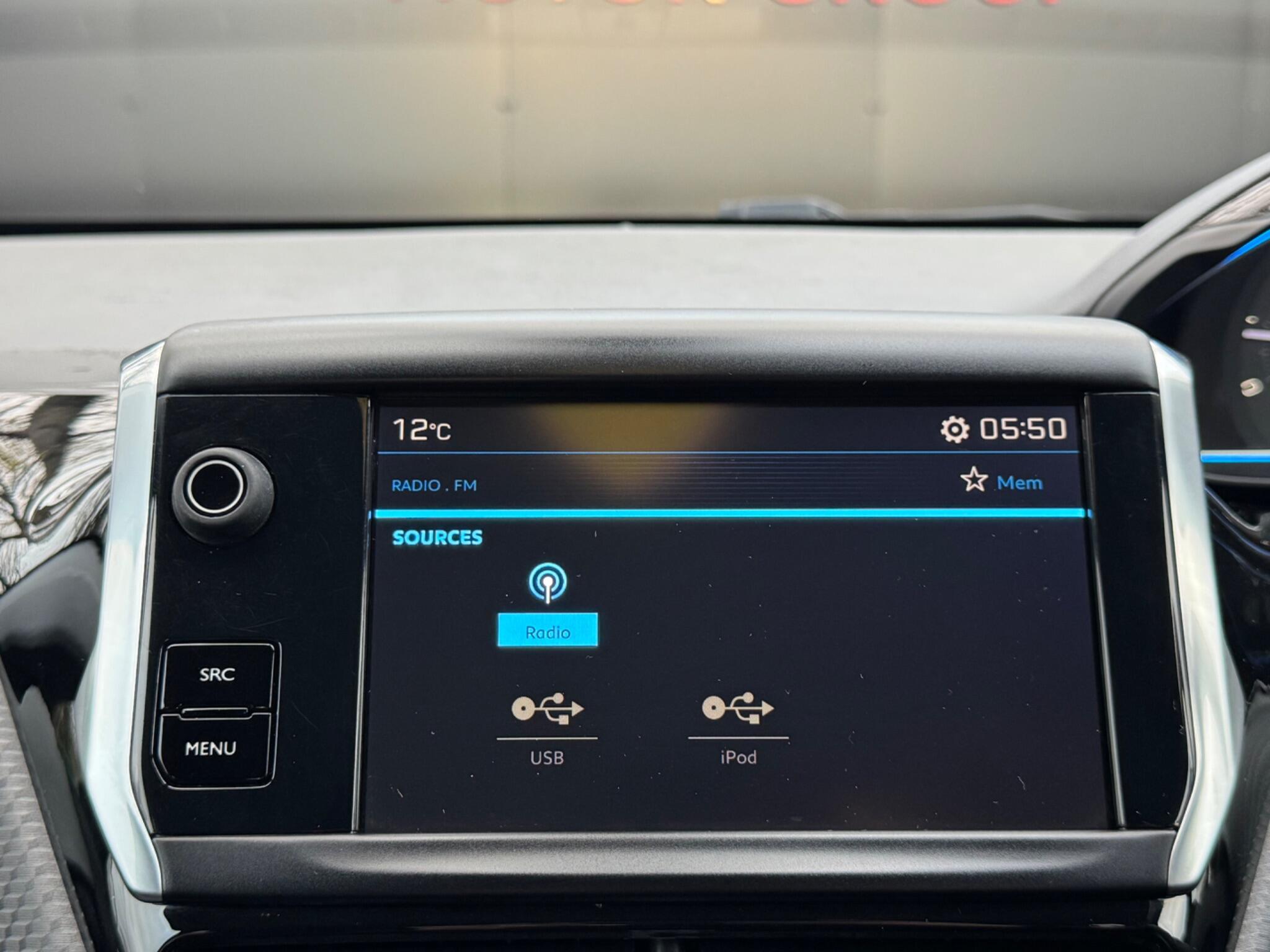 Peugeot 2008 - Image 27