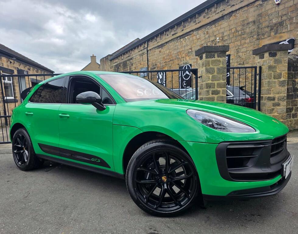 Porsche Macan - Image 22