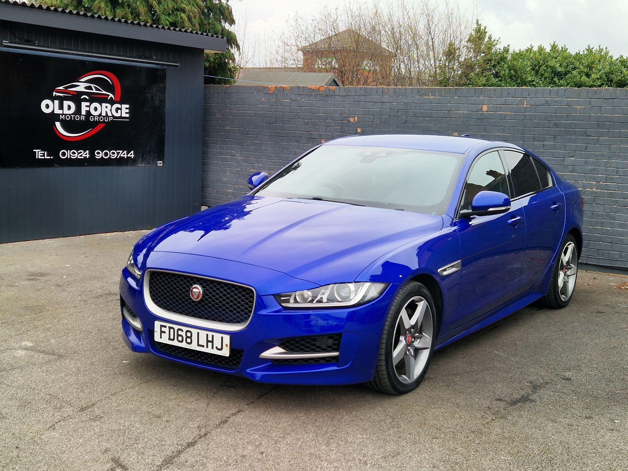 Jaguar XE