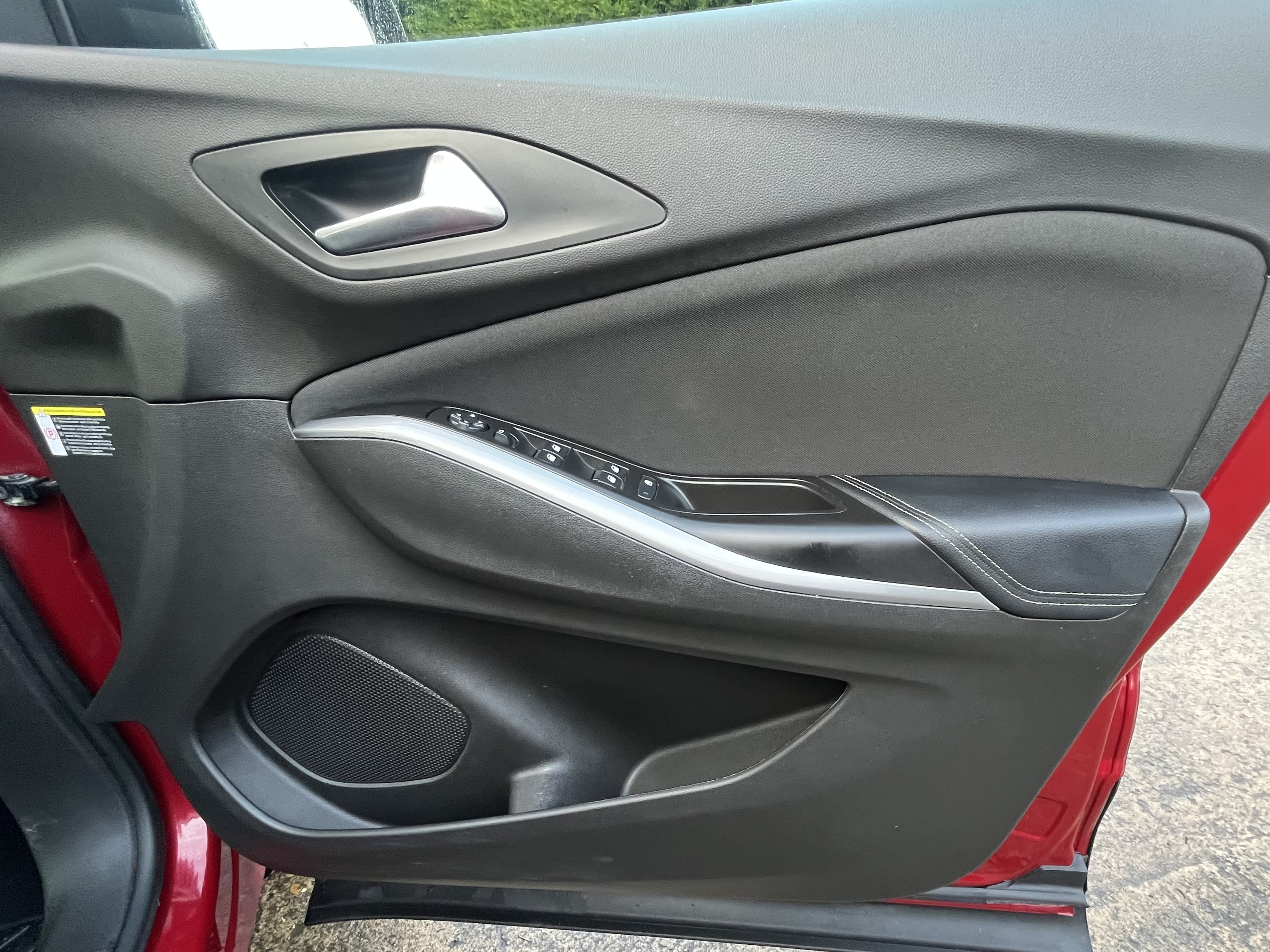 Vauxhall Grandland X - Image 13