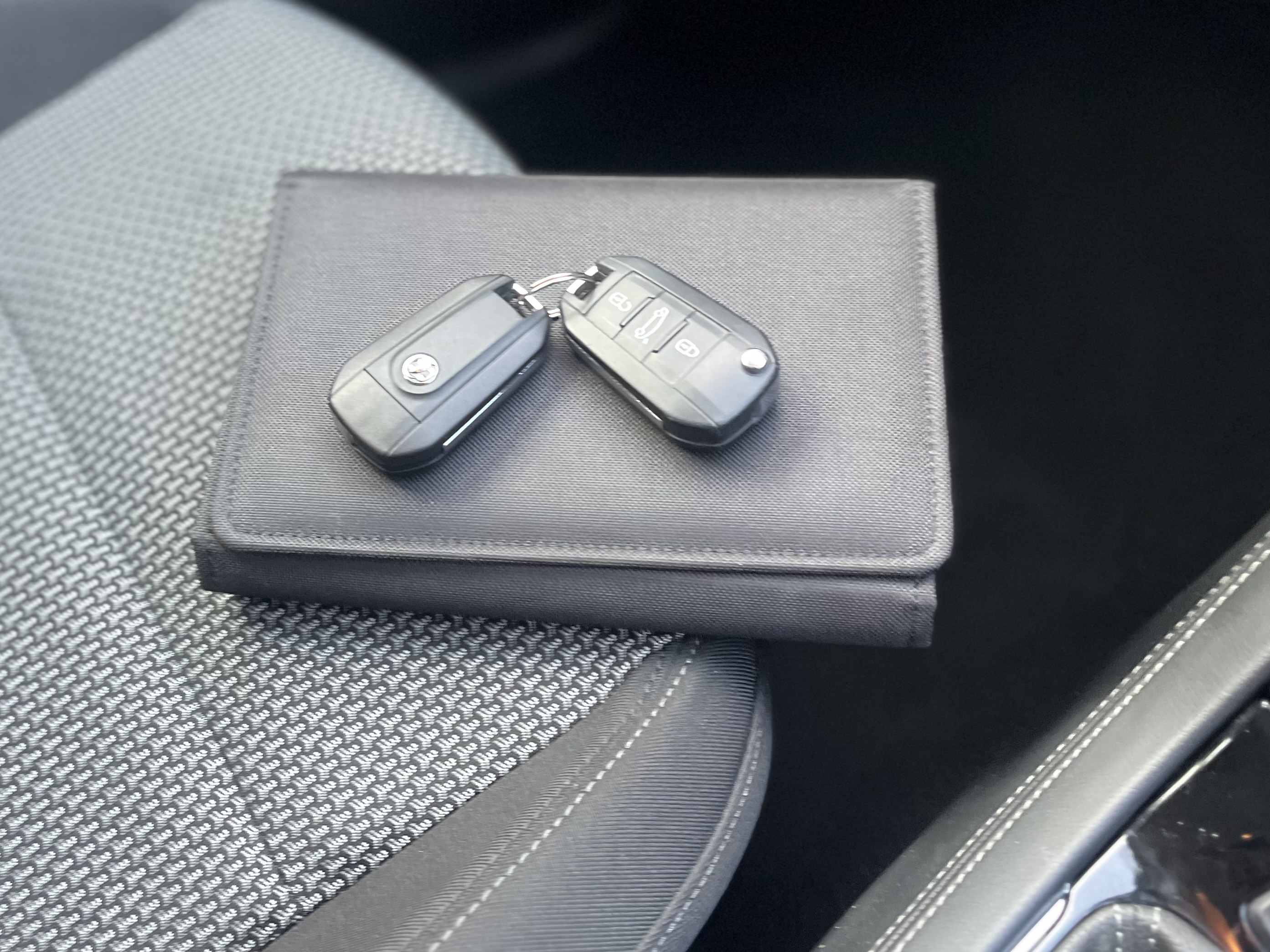 Vauxhall Grandland X - Image 25