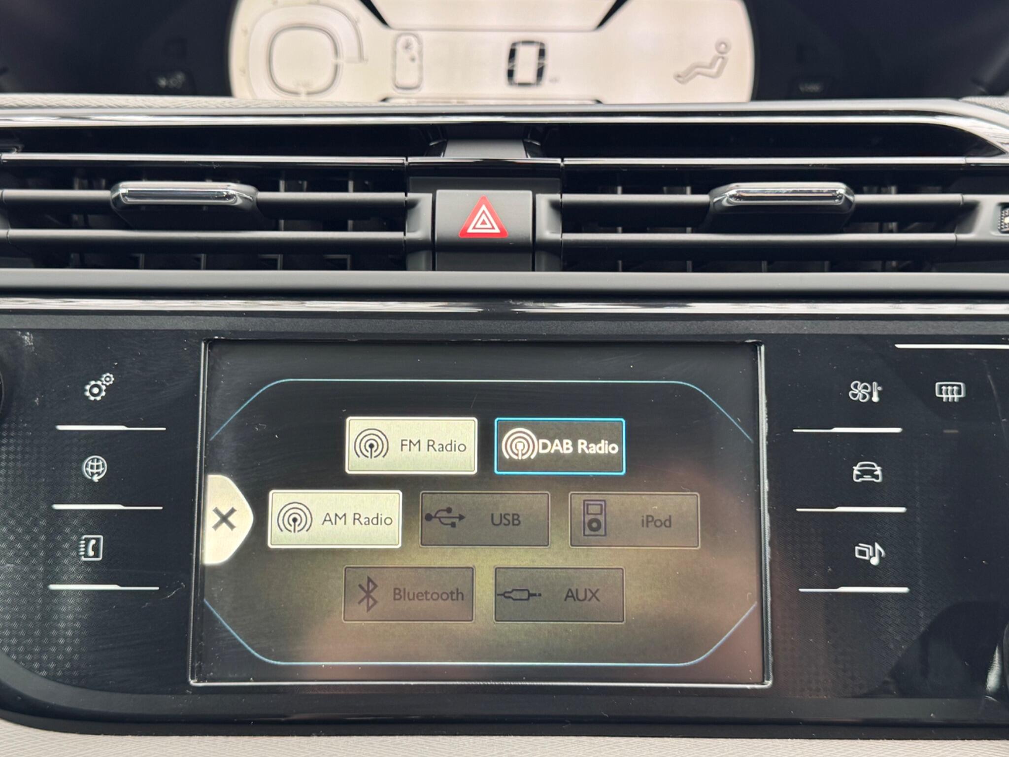 Citroen C4 Picasso - Image 38