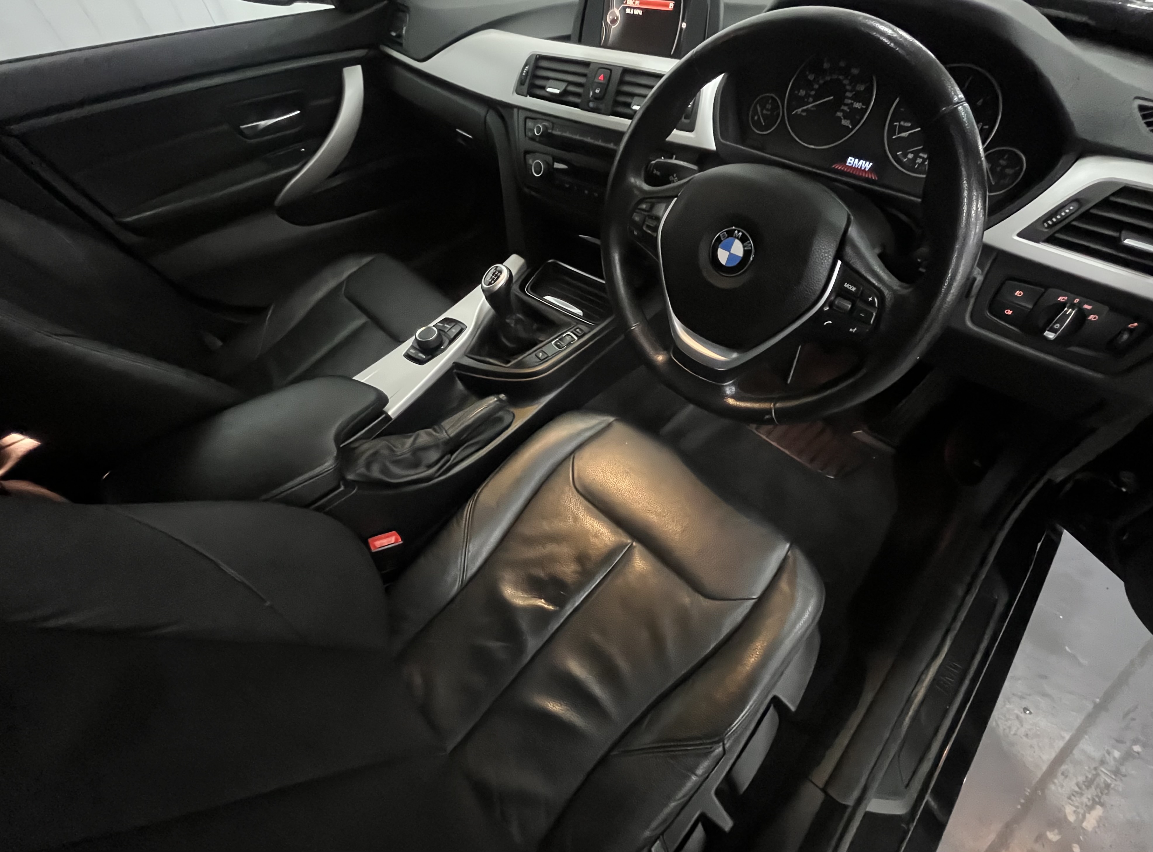 BMW 4 SERIES GRAN COUPE - Image 17