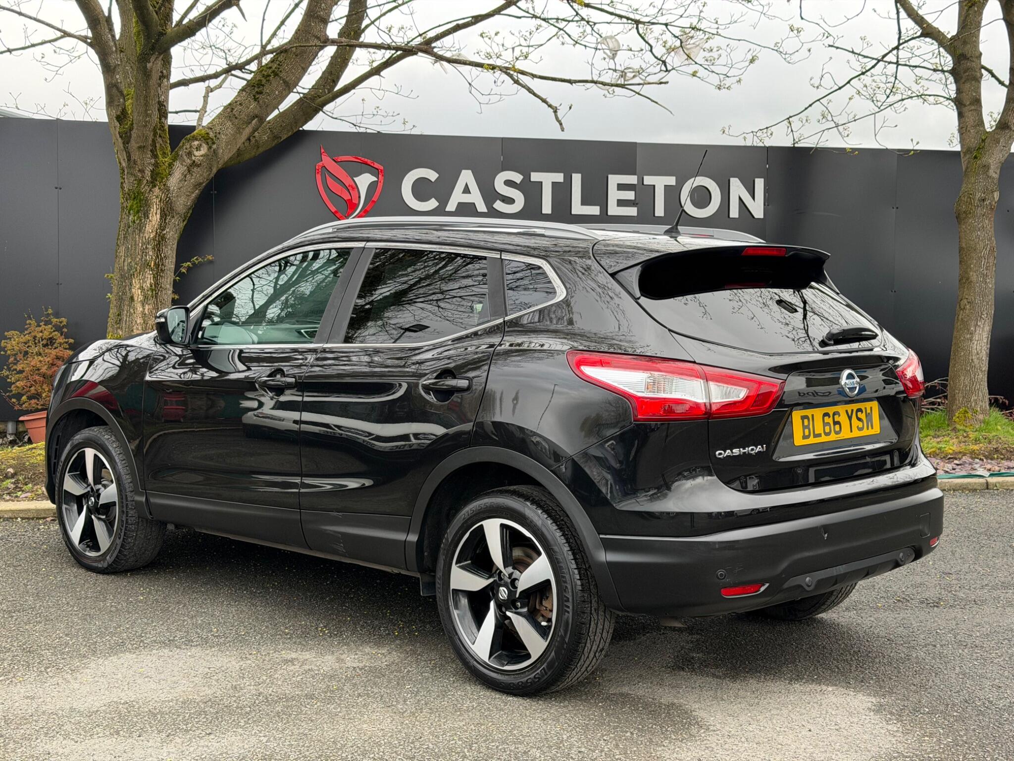 Nissan Qashqai - Image 25