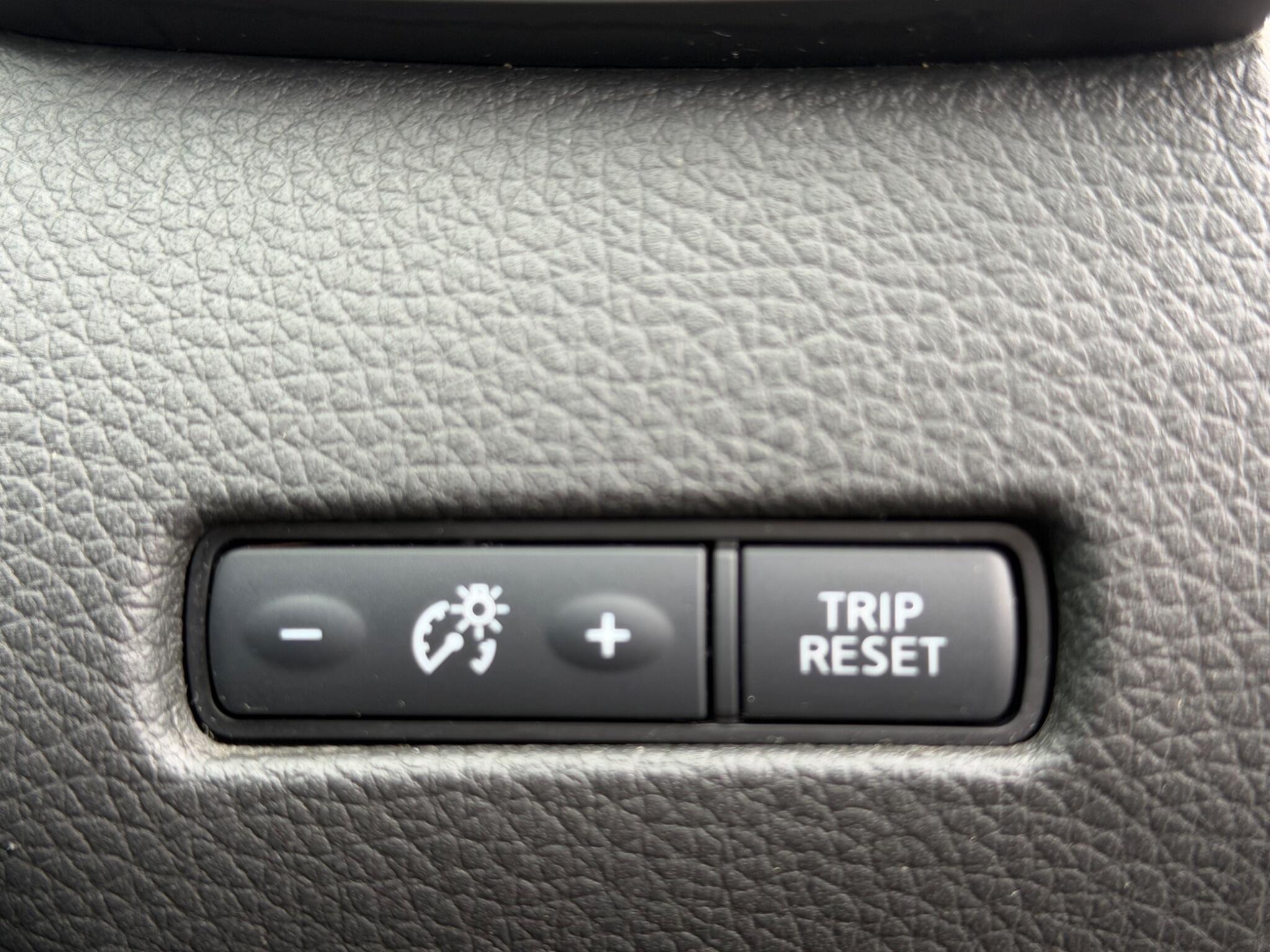 Nissan Qashqai - Image 54