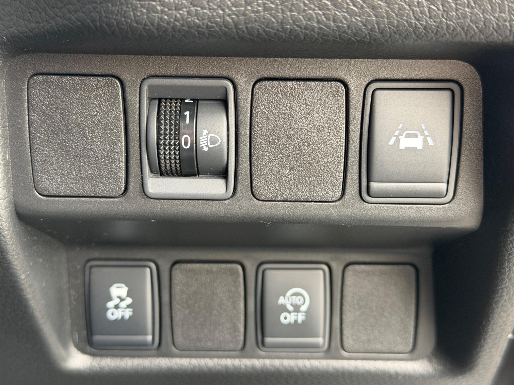 Nissan Qashqai - Image 55