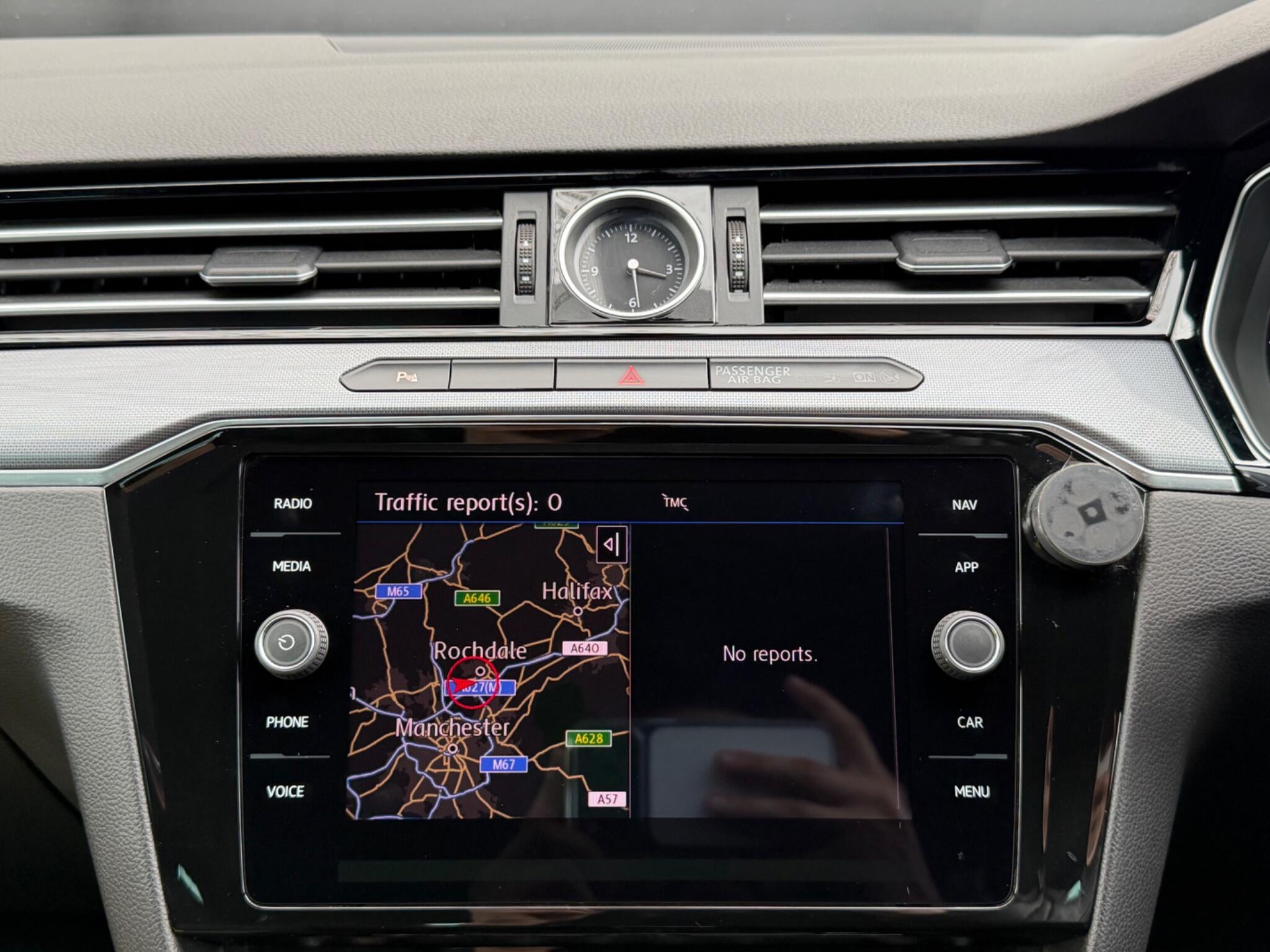 Volkswagen Passat - Image 42