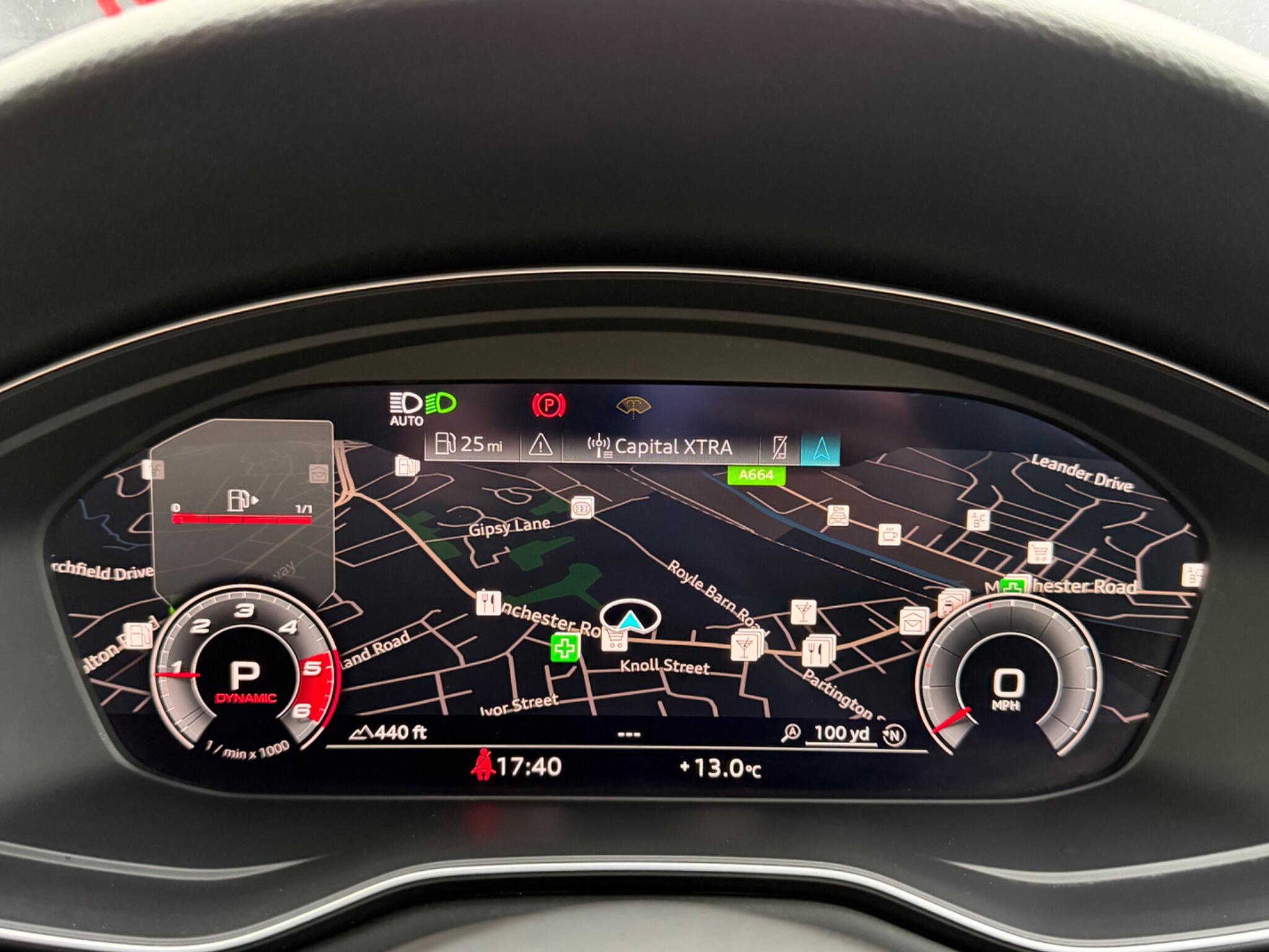 Audi A4 Avant - Image 30