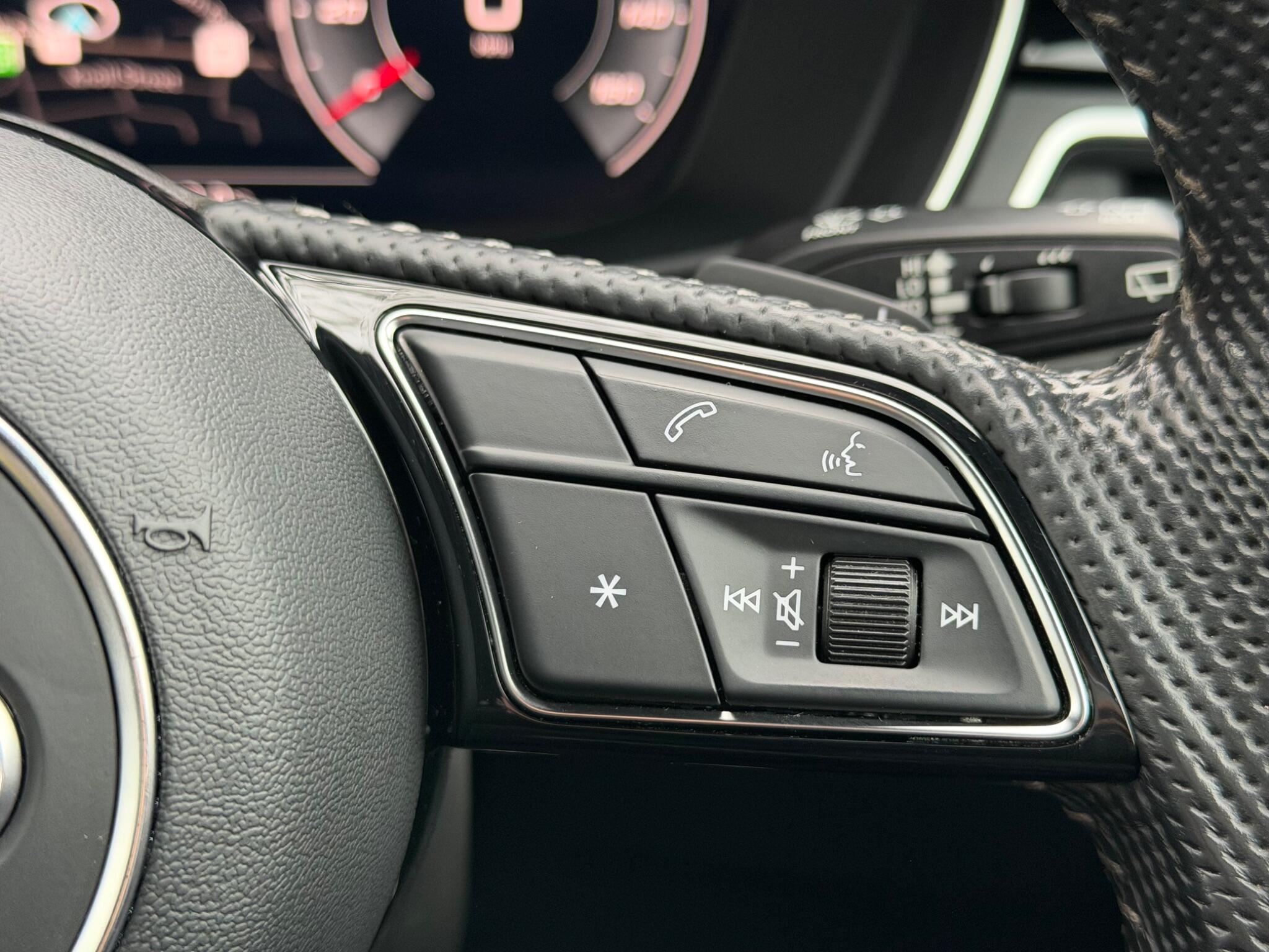 Audi A4 Avant - Image 32