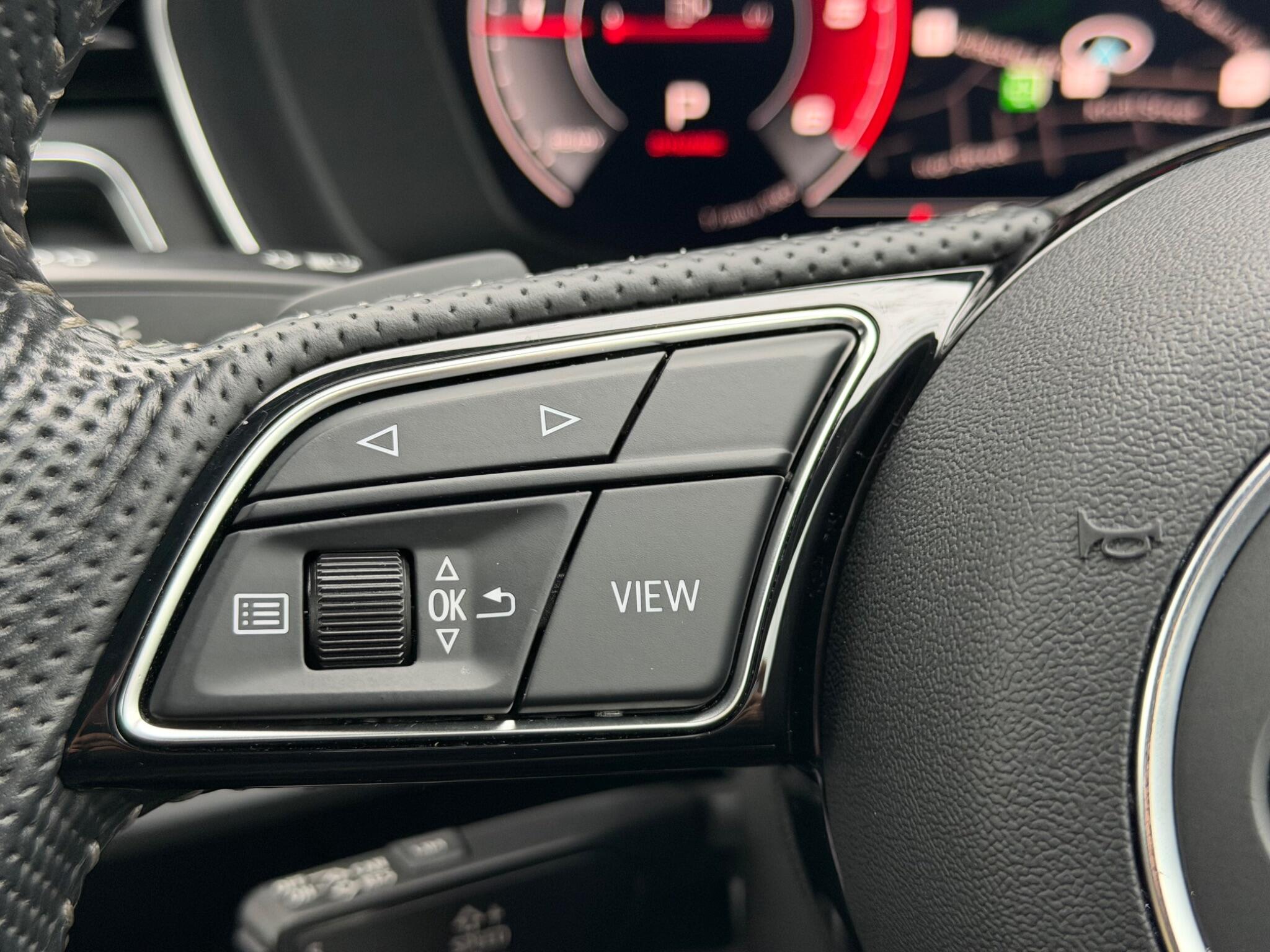 Audi A4 Avant - Image 37