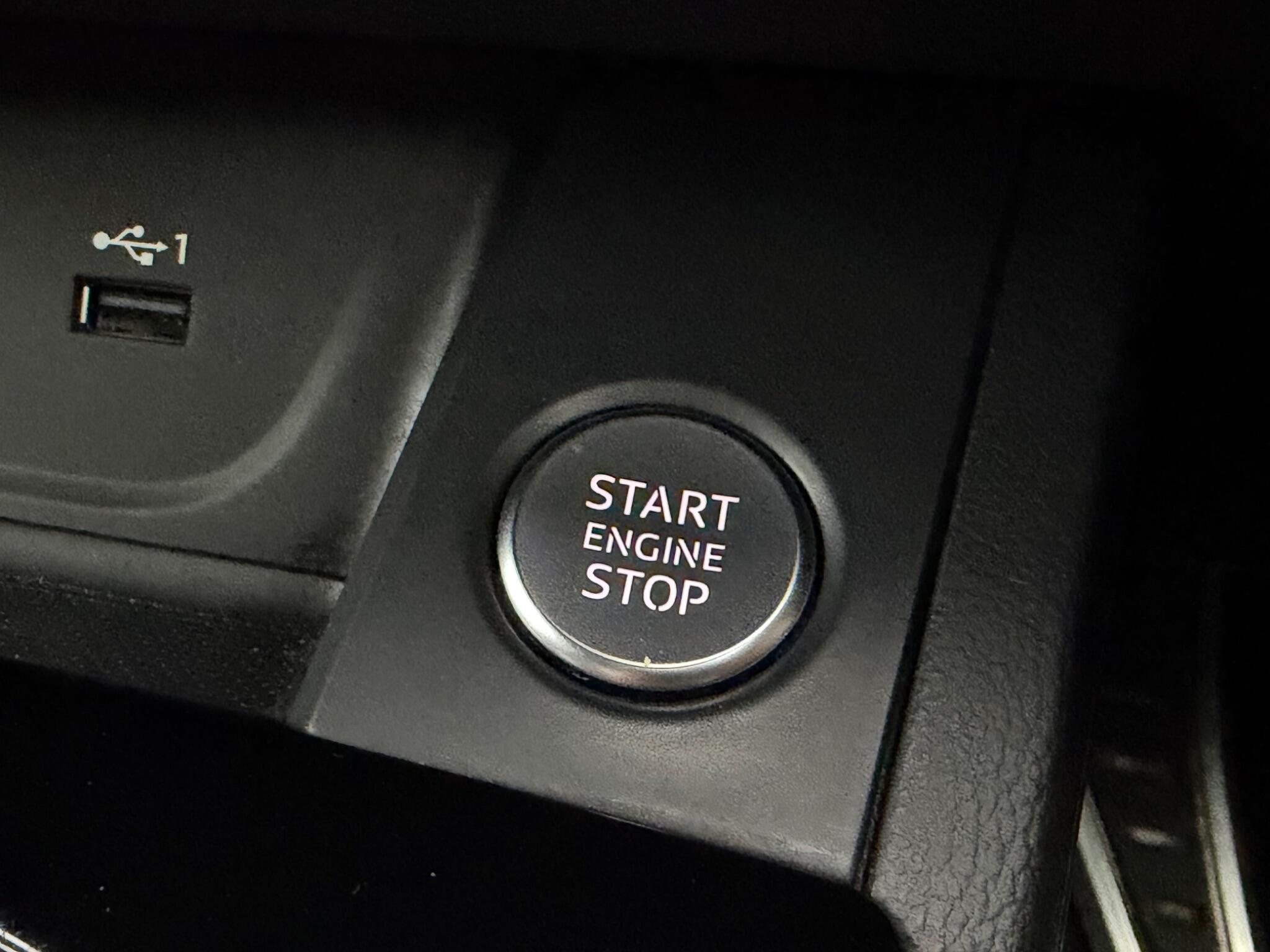 Audi A4 Avant - Image 42