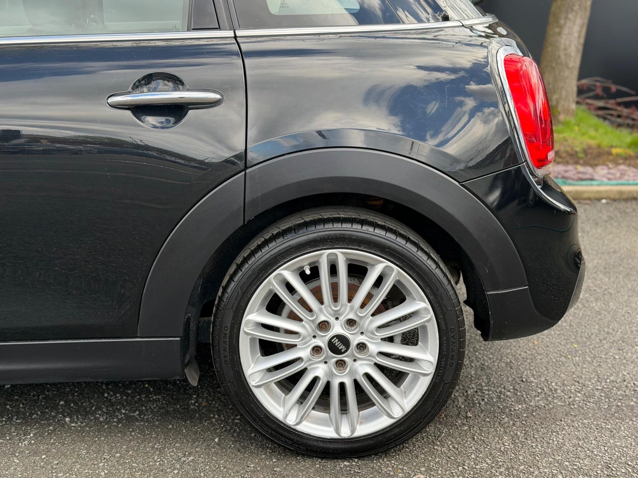 MINI Hatch - Image 8