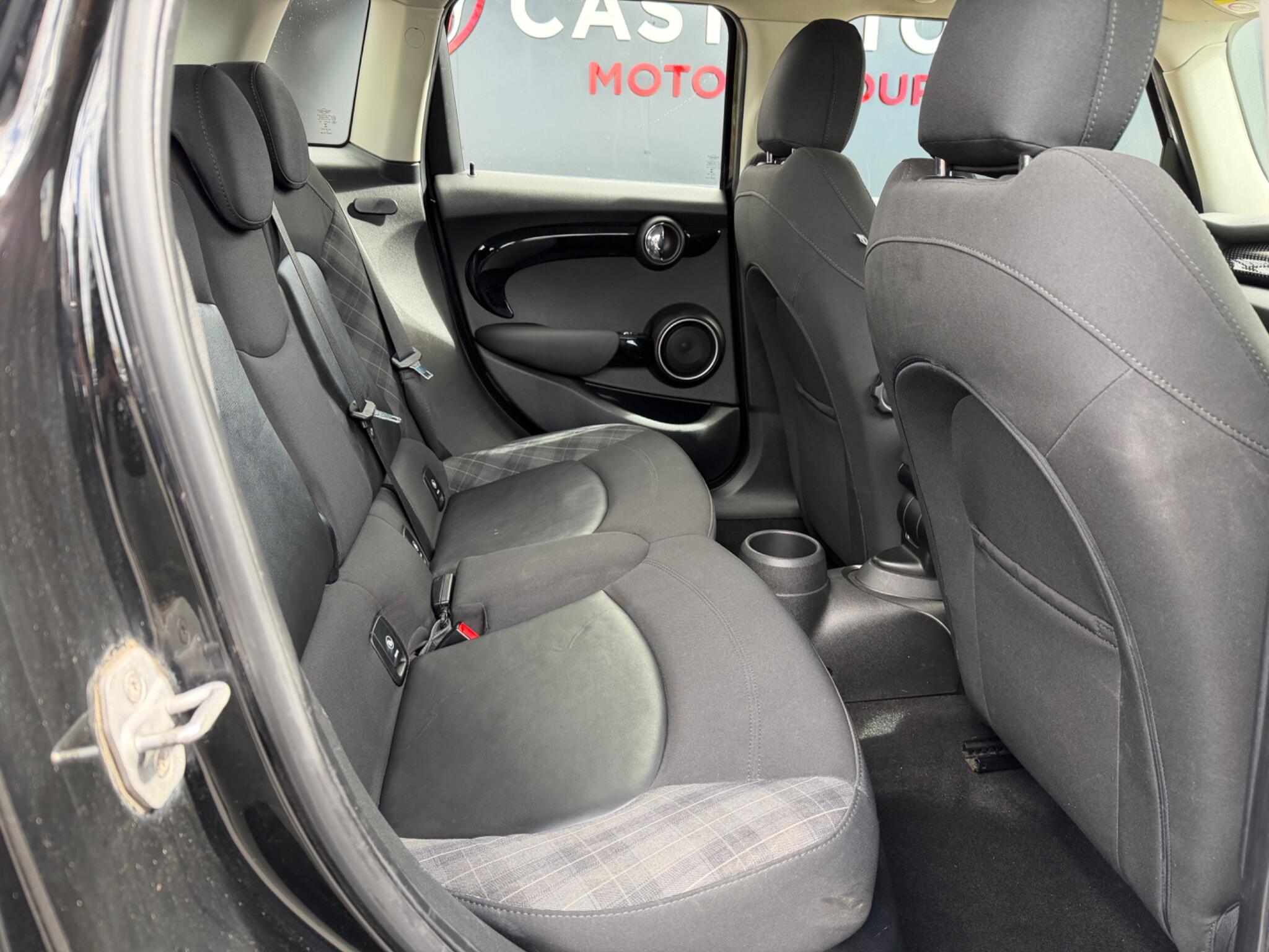 MINI Hatch - Image 18