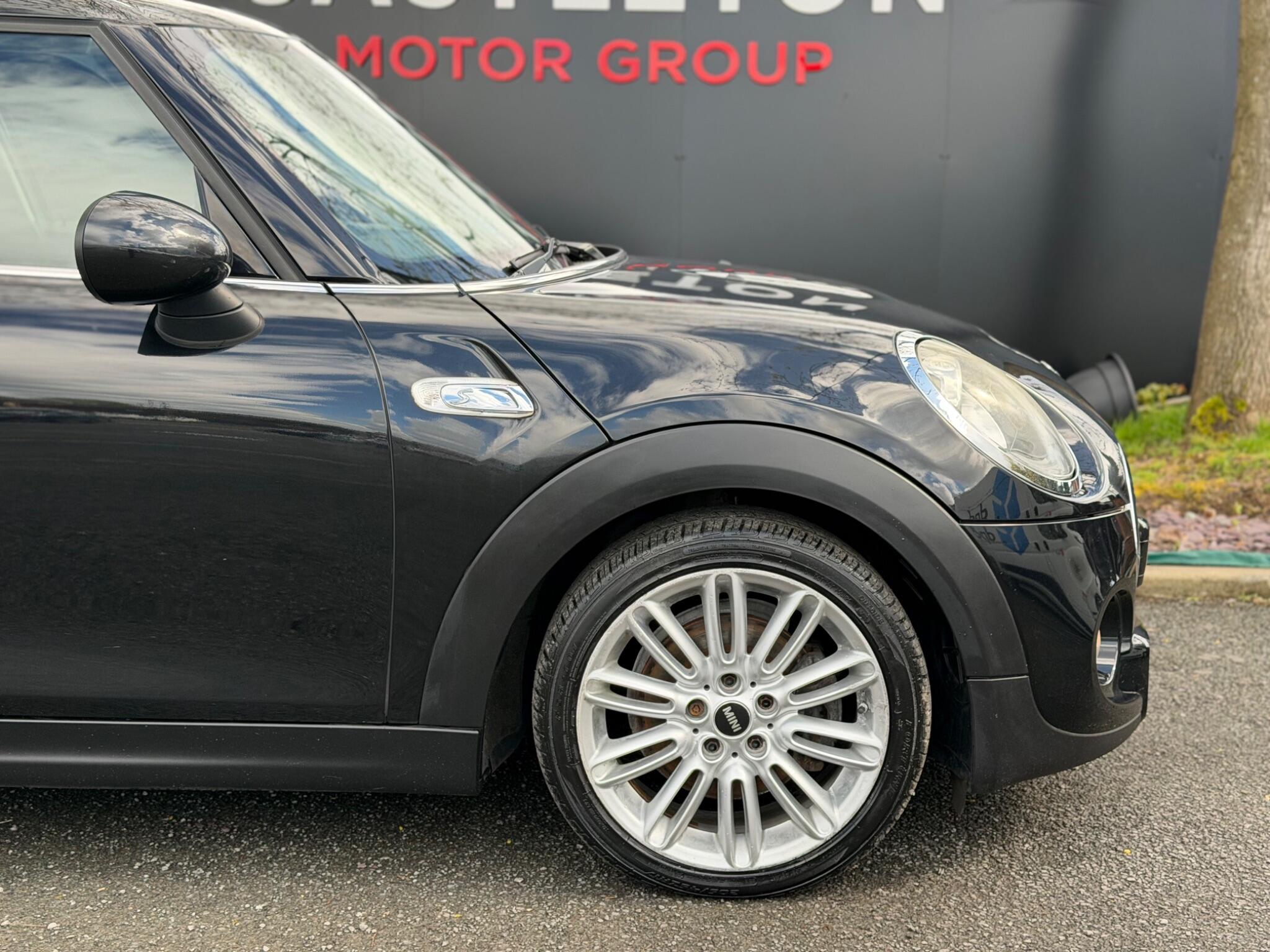 MINI Hatch - Image 19