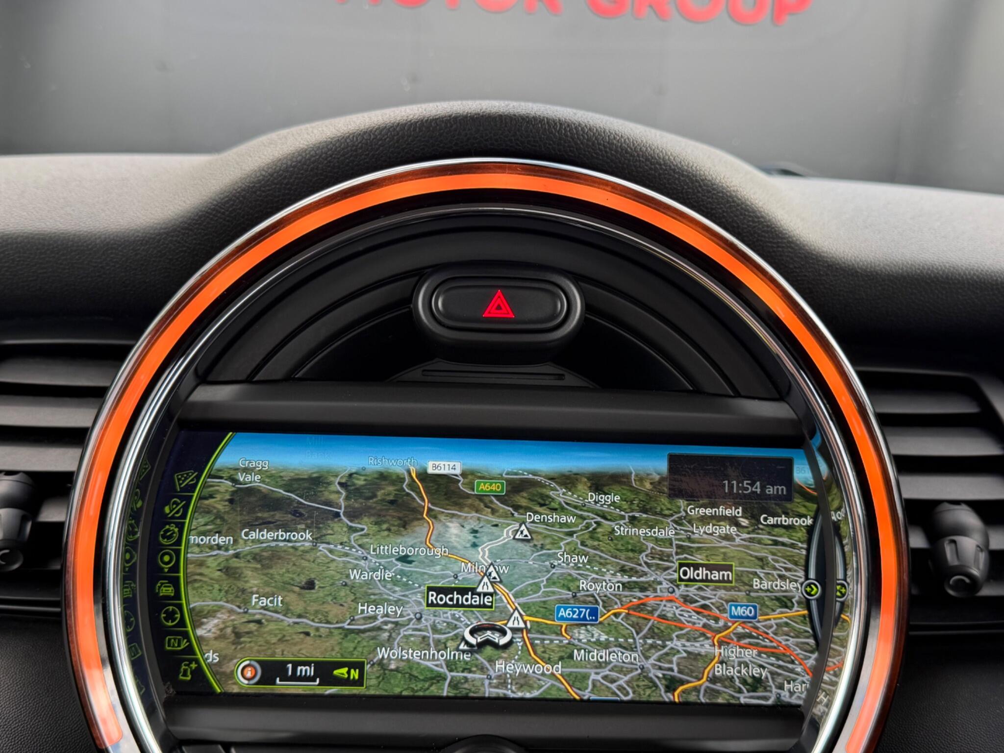 MINI Hatch - Image 36