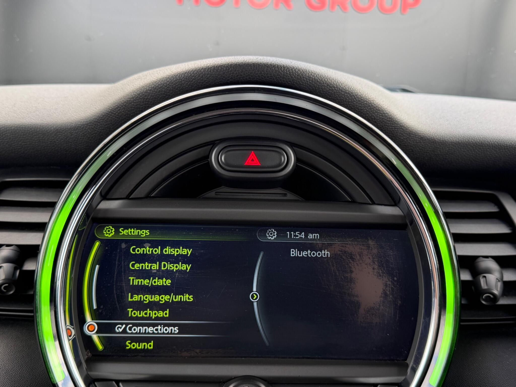 MINI Hatch - Image 40