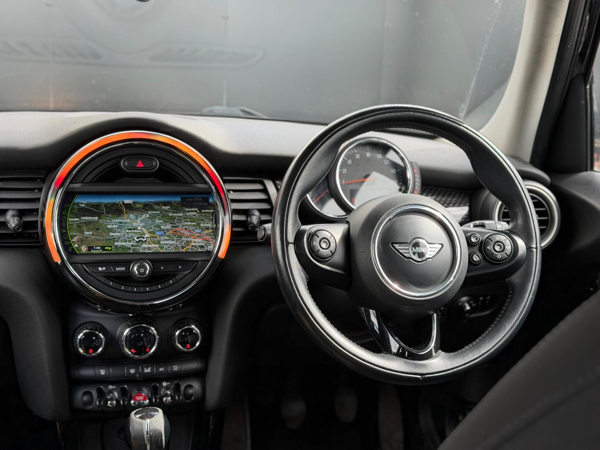 MINI Hatch - Image 55