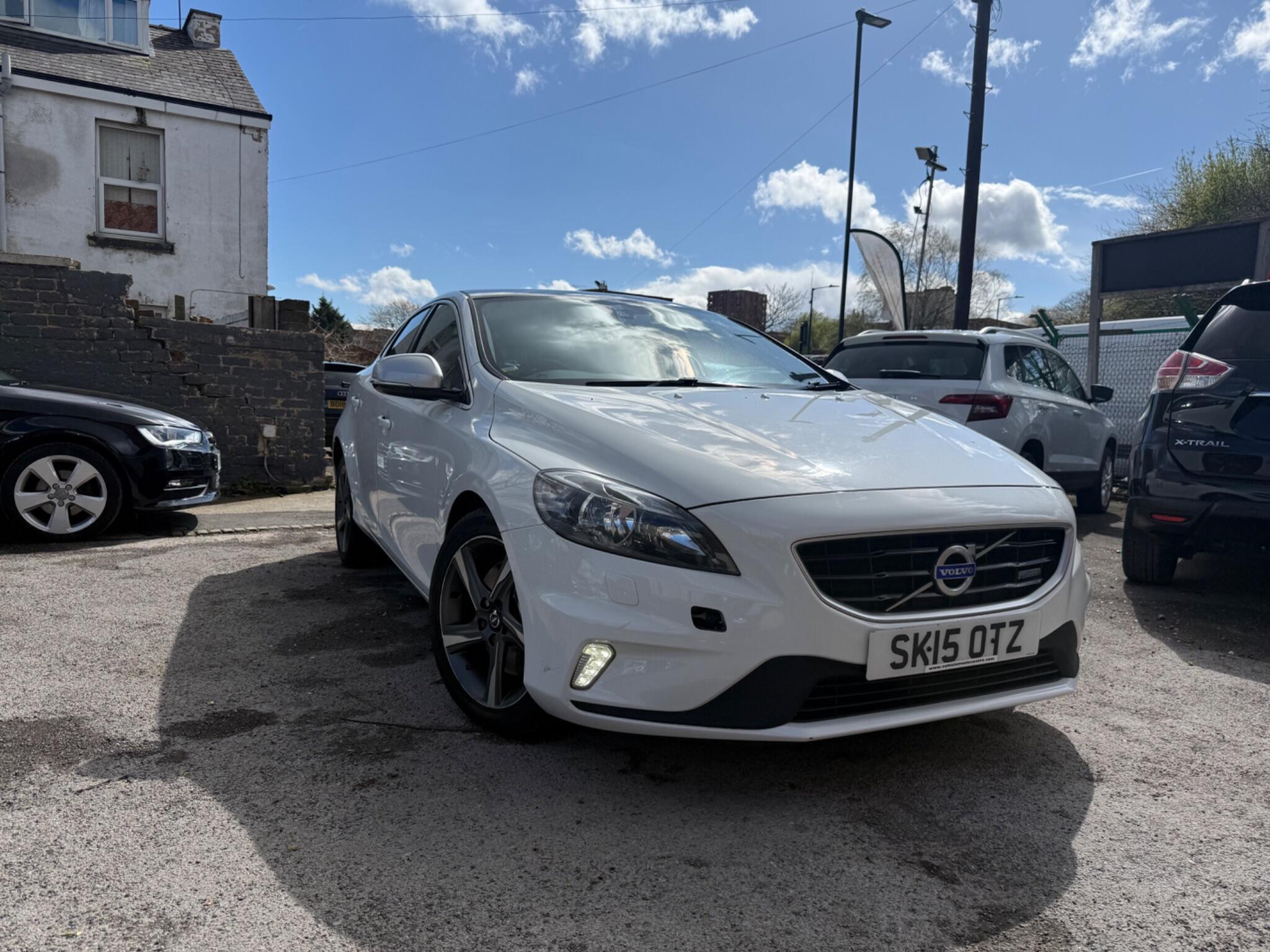 Volvo V40