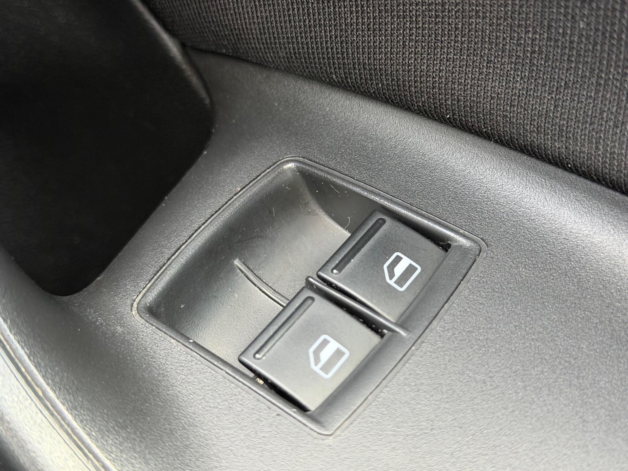 SEAT Ibiza - Image 32