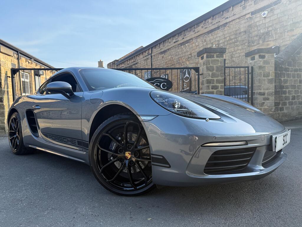 Porsche 718 Cayman