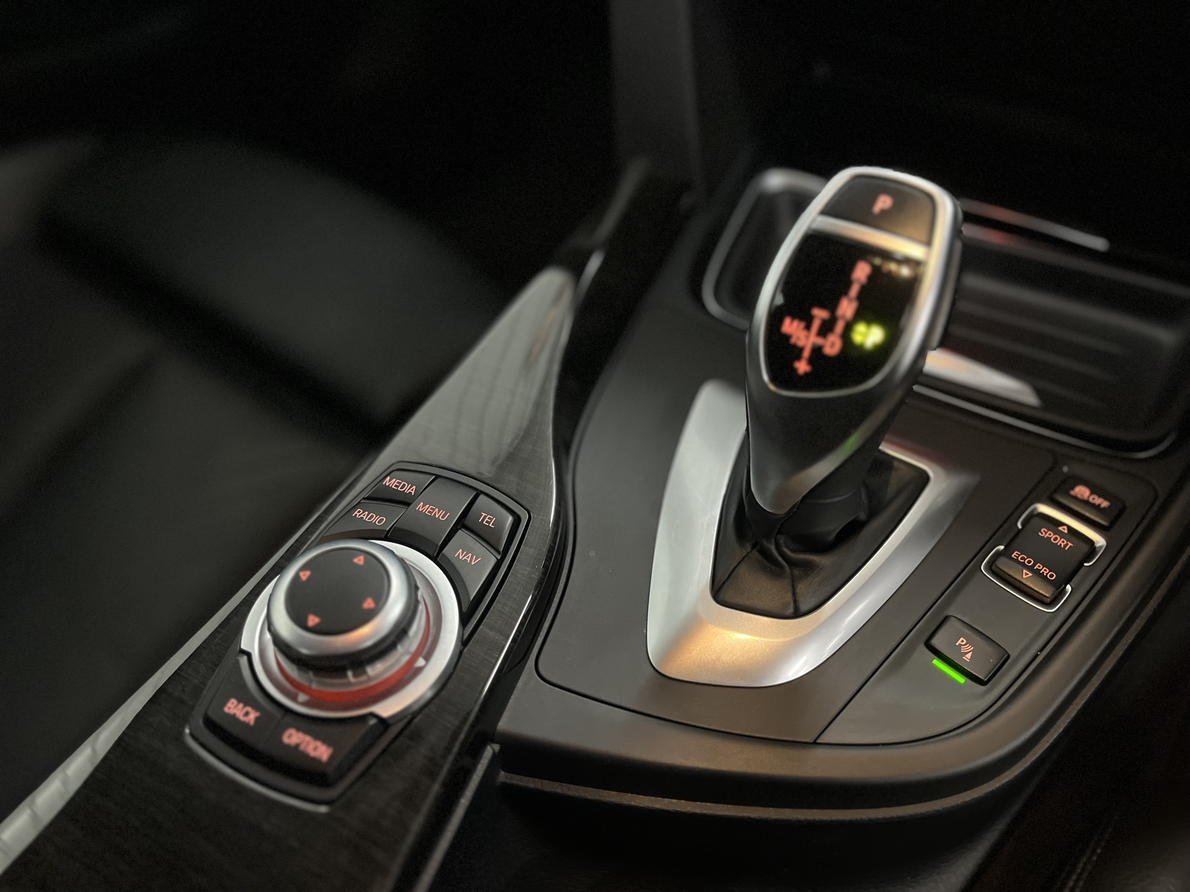 BMW 4 Series - Image 13