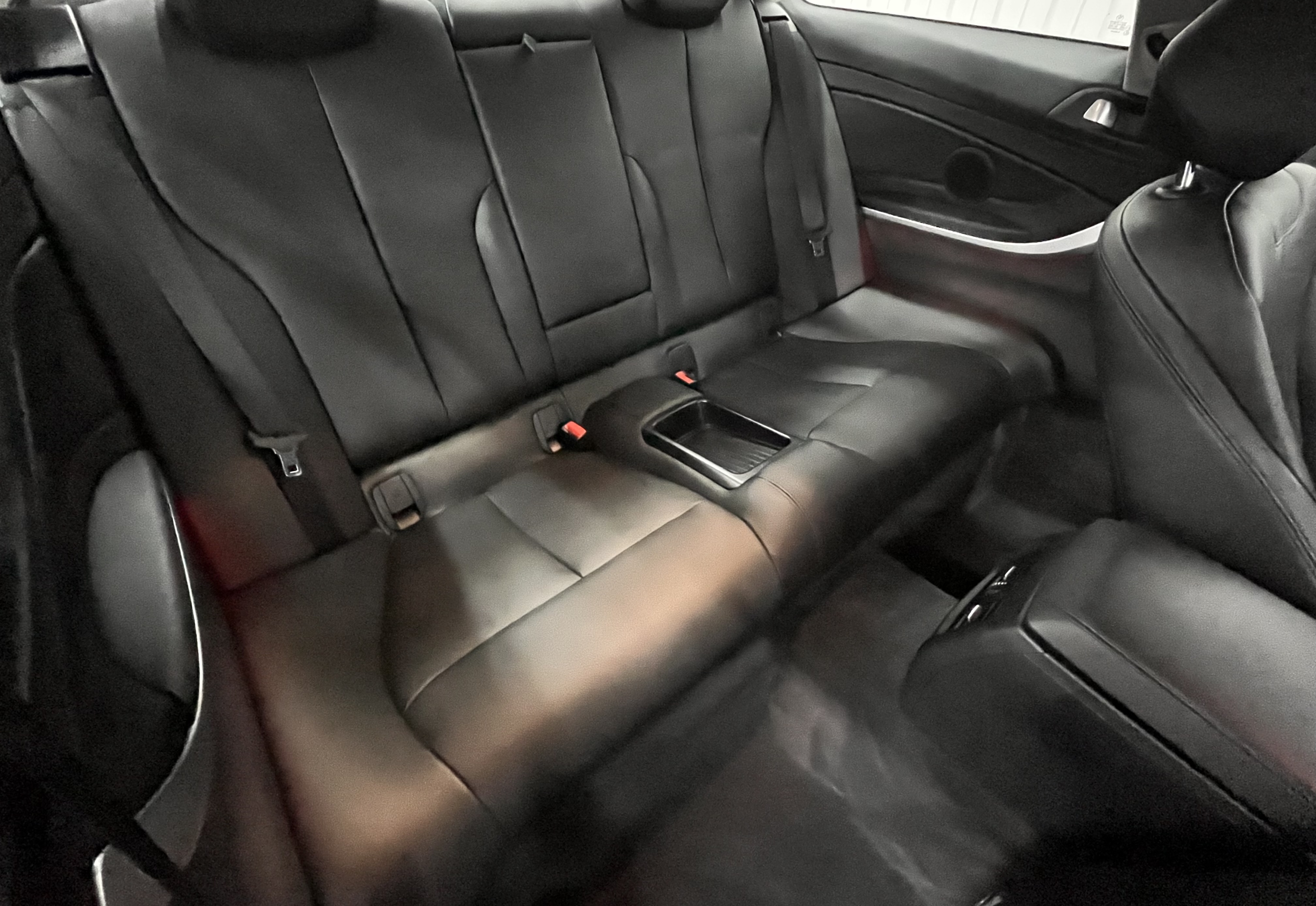 BMW 4 Series - Image 18