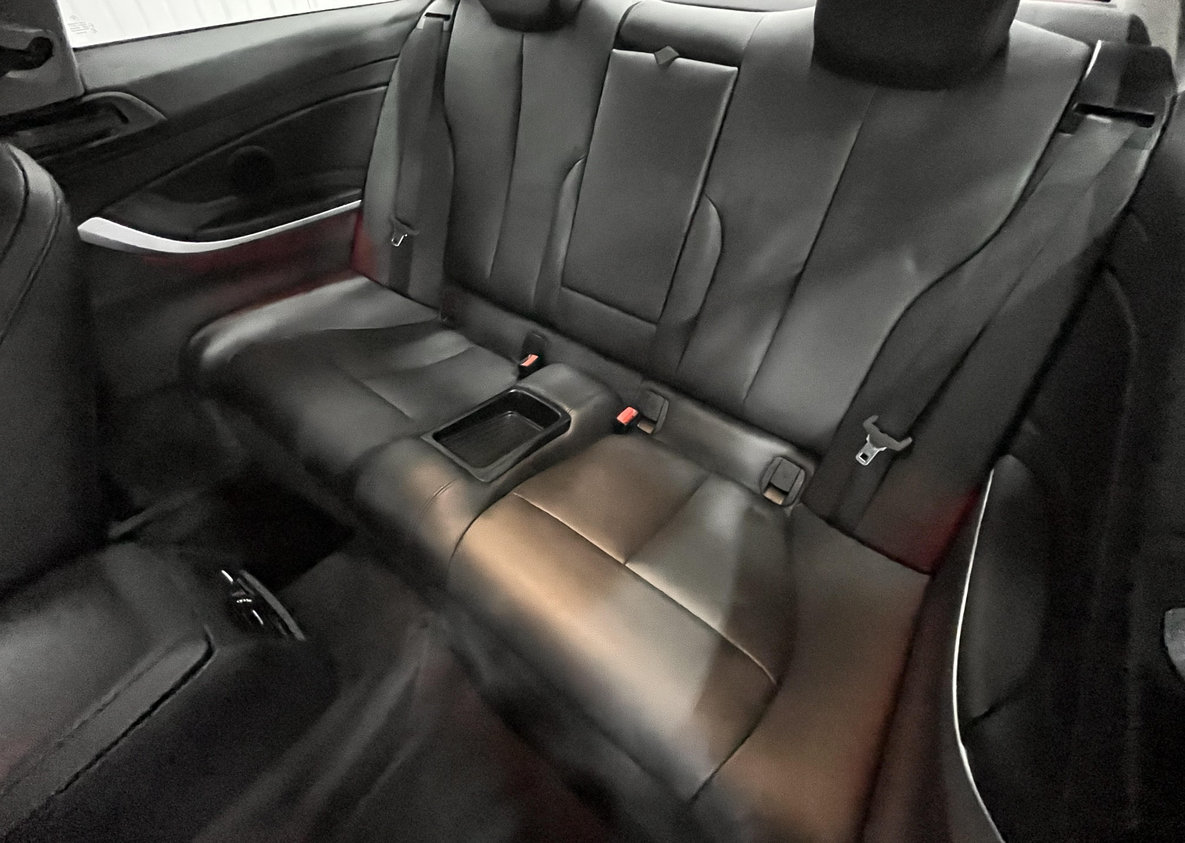 BMW 4 Series - Image 36