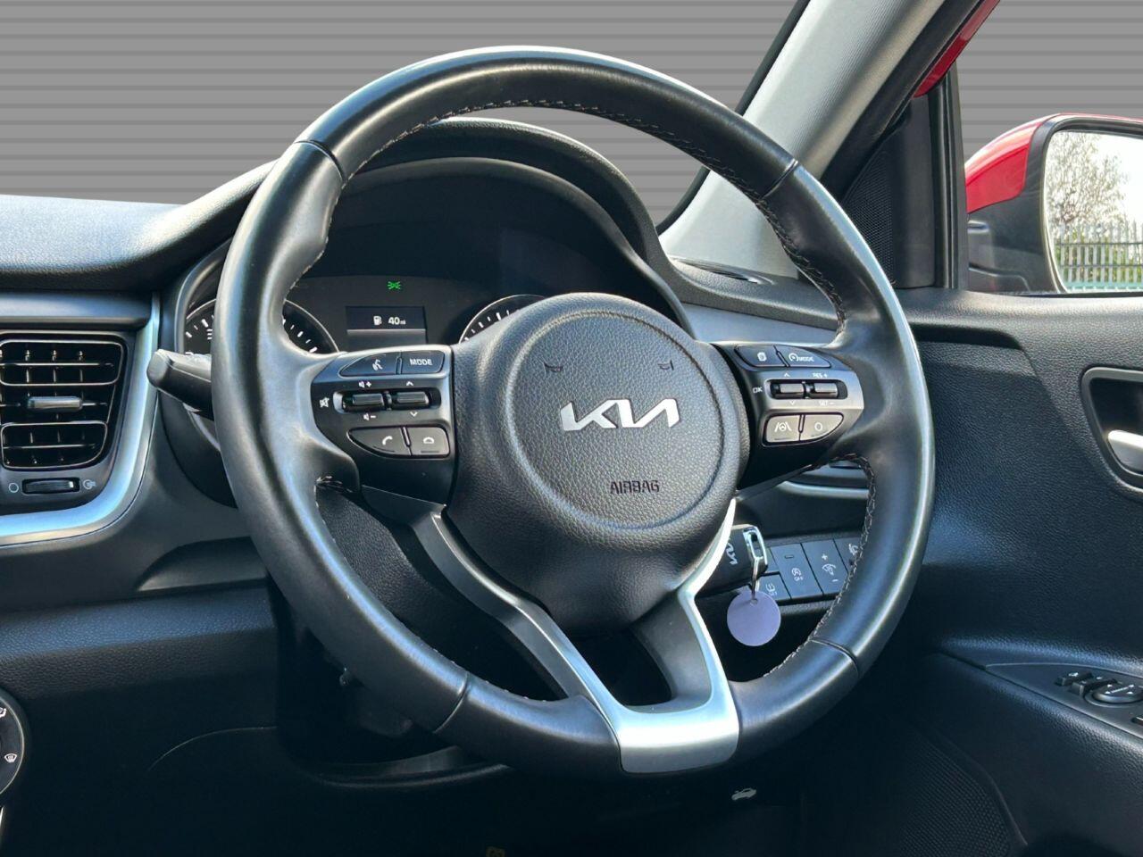 Kia Stonic - Image 15