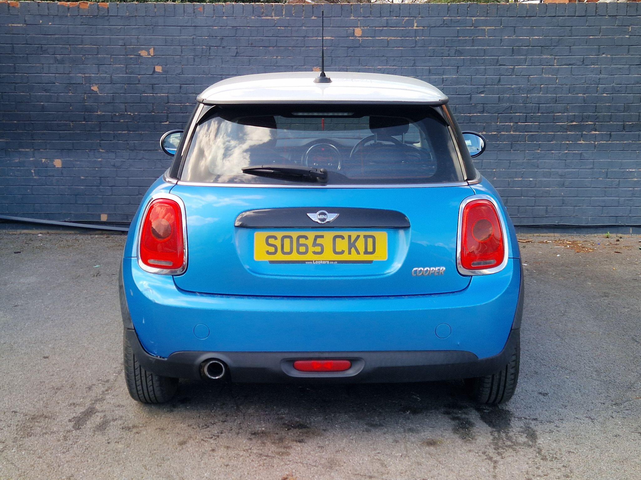 MINI Hatch - Image 9