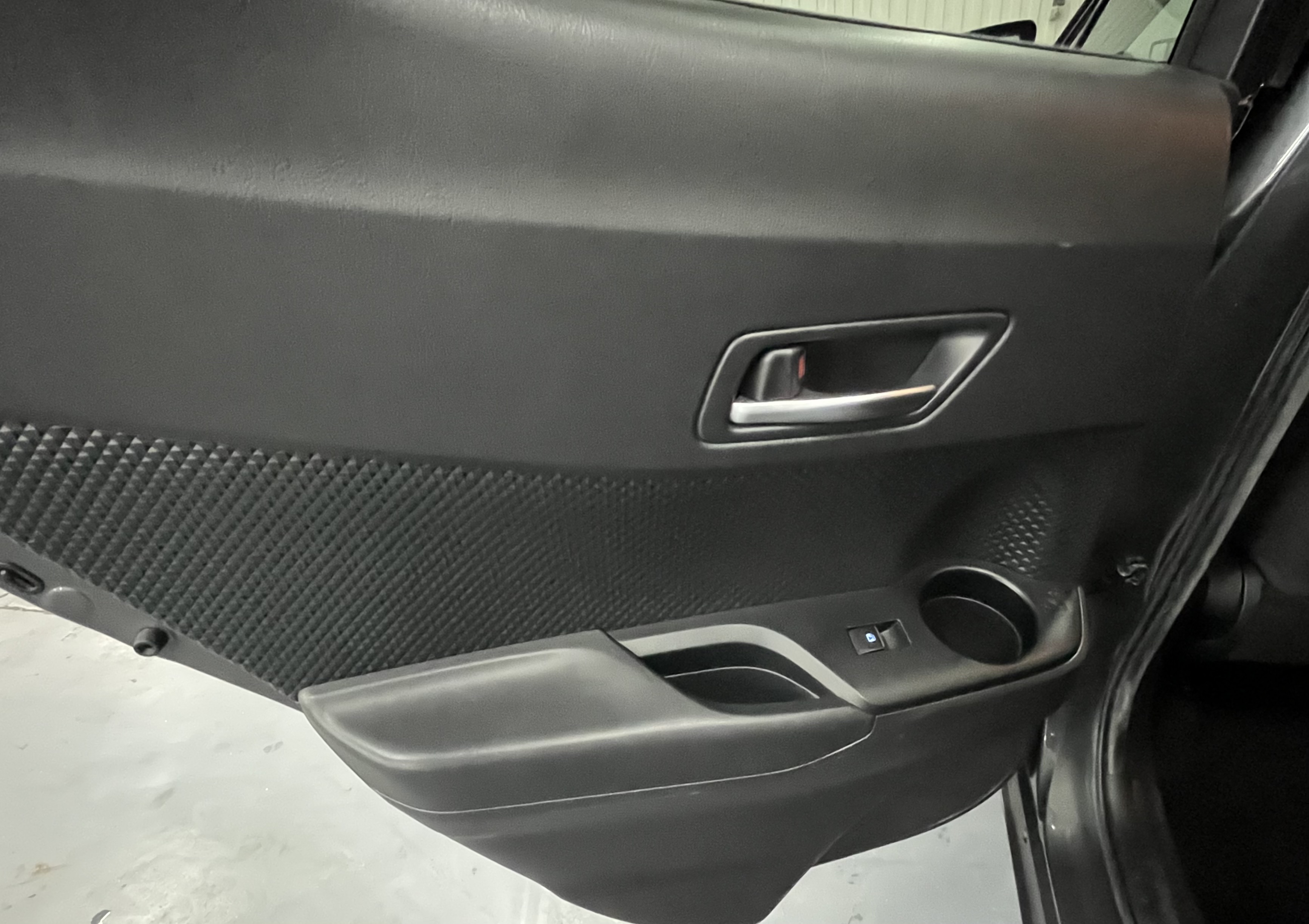 Toyota C-Hr - Image 24