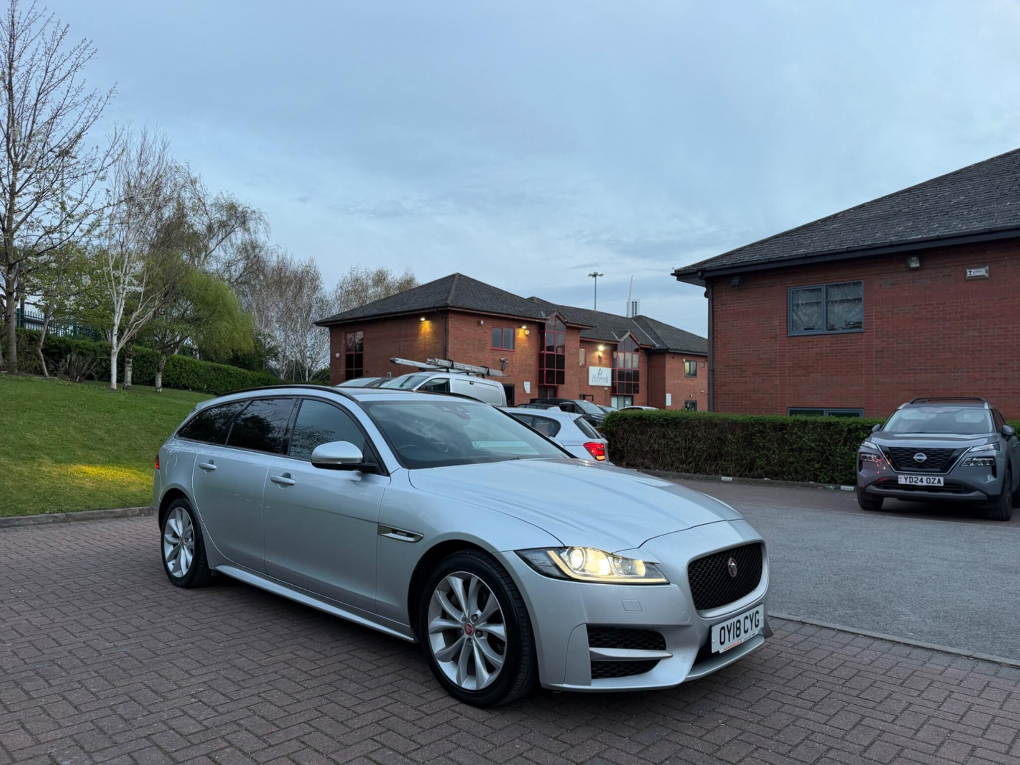 Jaguar XF