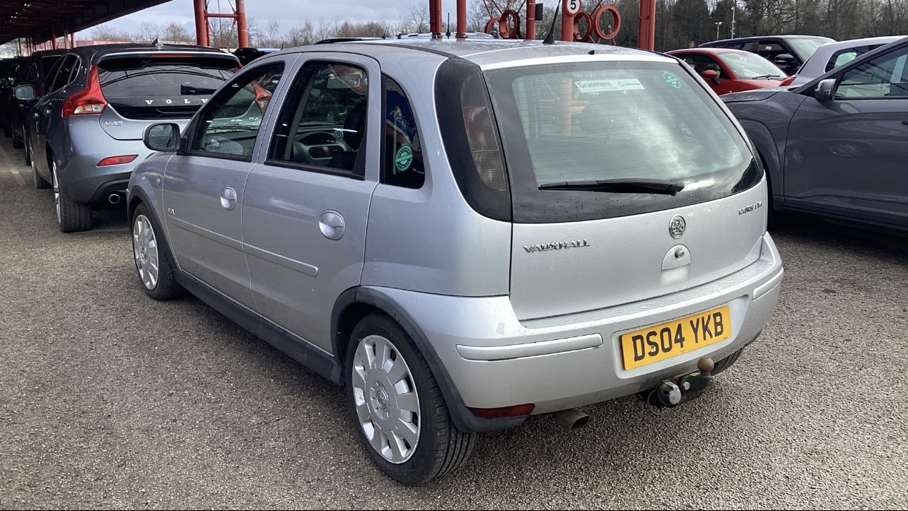 Vauxhall Corsa - Image 4
