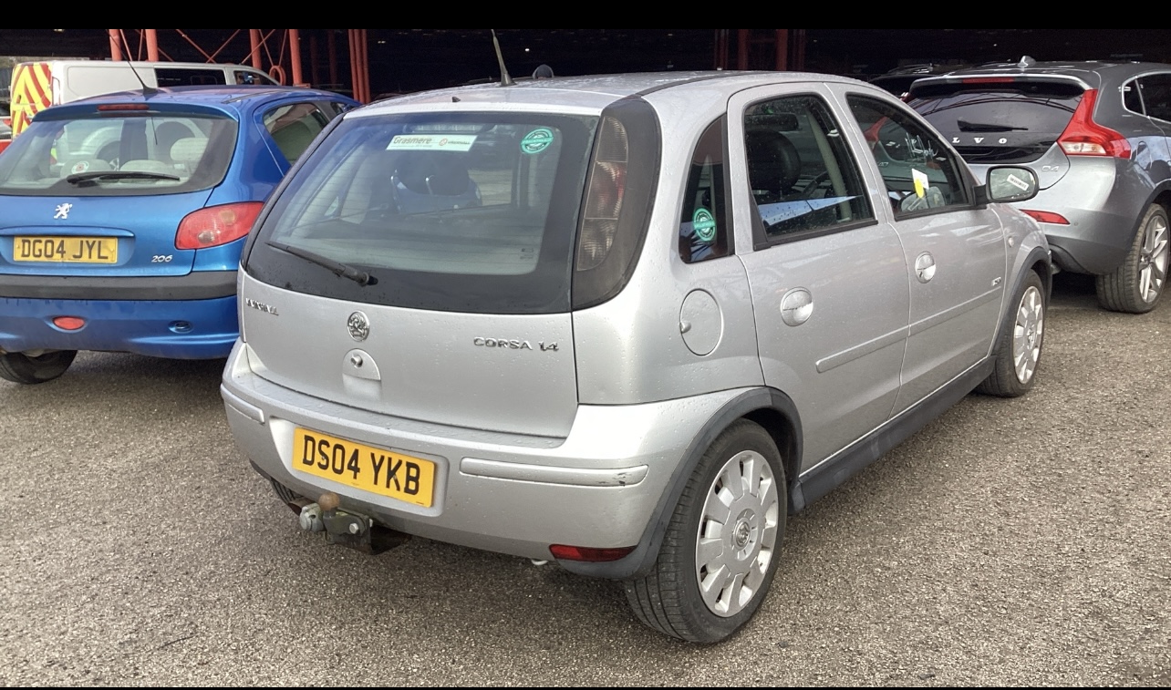 Vauxhall Corsa - Image 5