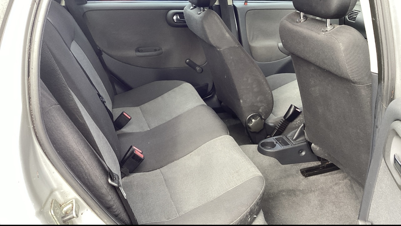 Vauxhall Corsa - Image 8