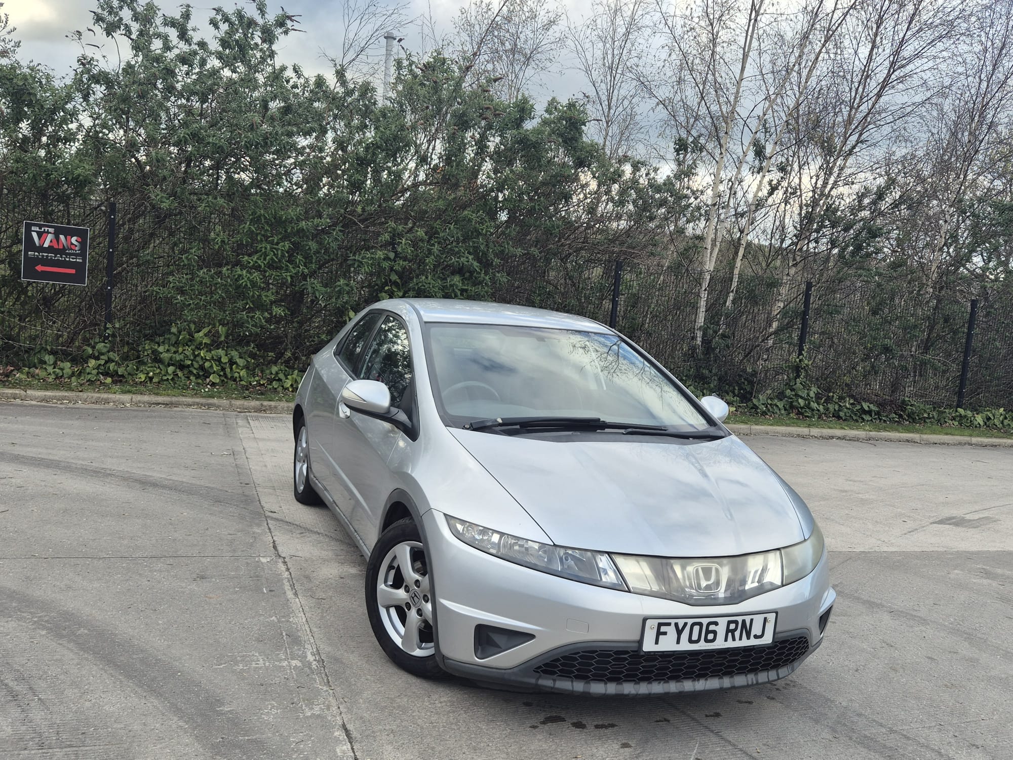 Honda Civic - Image 9