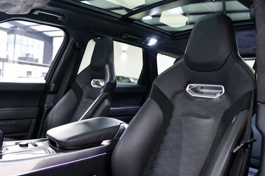 Land Rover RANGE ROVER SPORT - Image 8