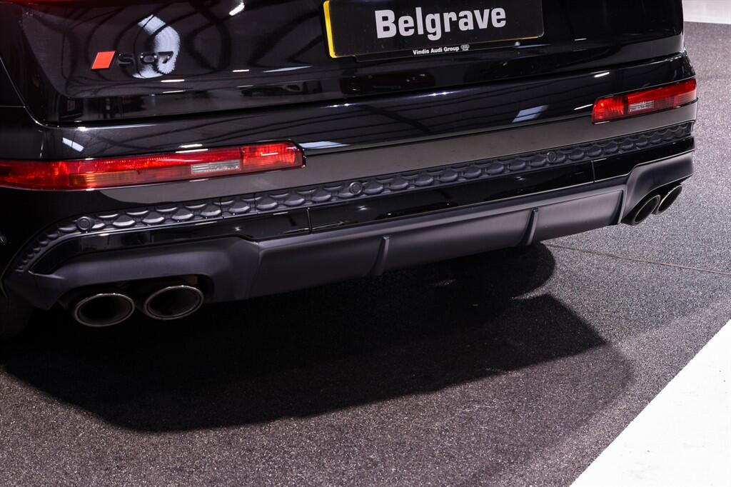 Audi SQ7 - Image 13