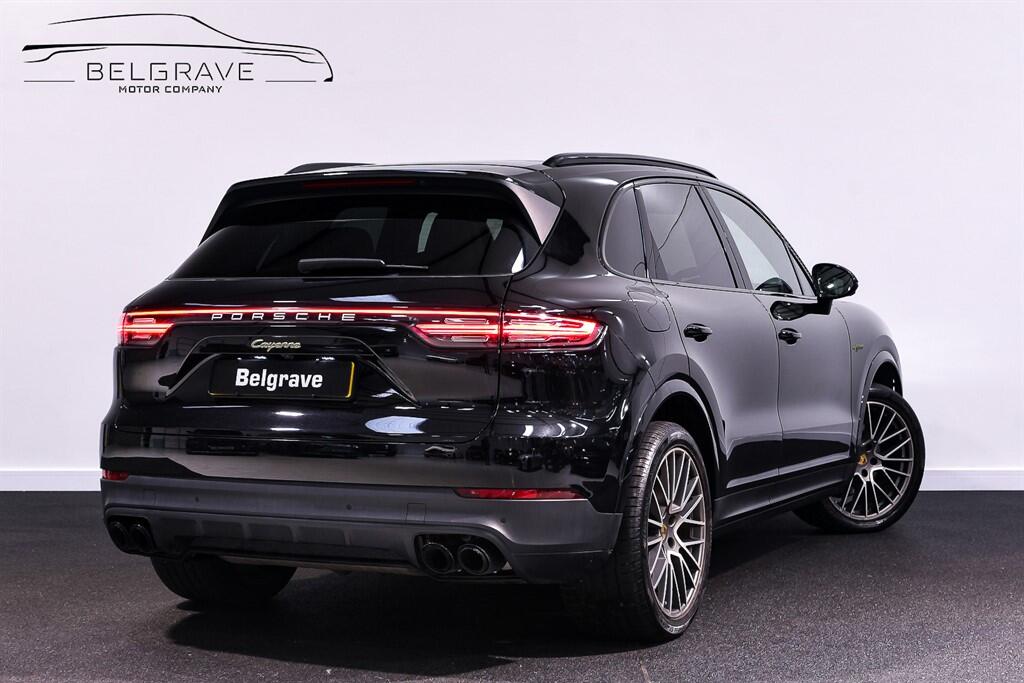 Porsche Cayenne - Image 3